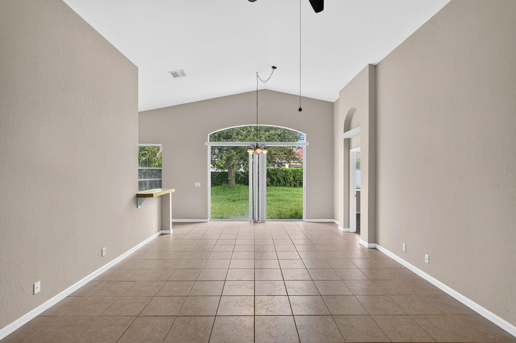 6305 Spring Lake Terrace Property Photo 7