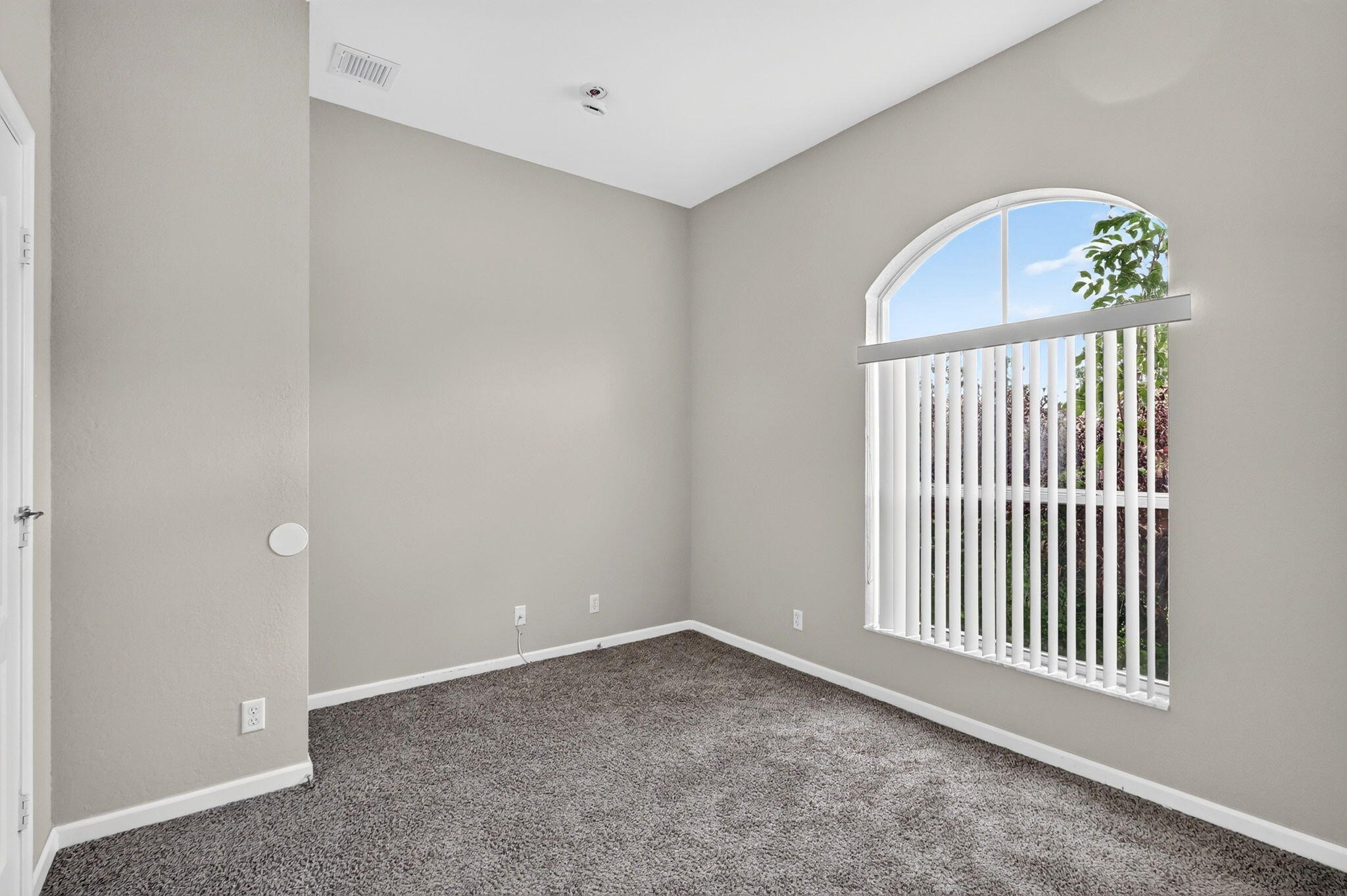 6305 Spring Lake Terrace Property Photo 22