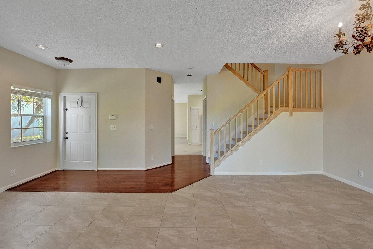21193 Vía Eden Property Photo 4