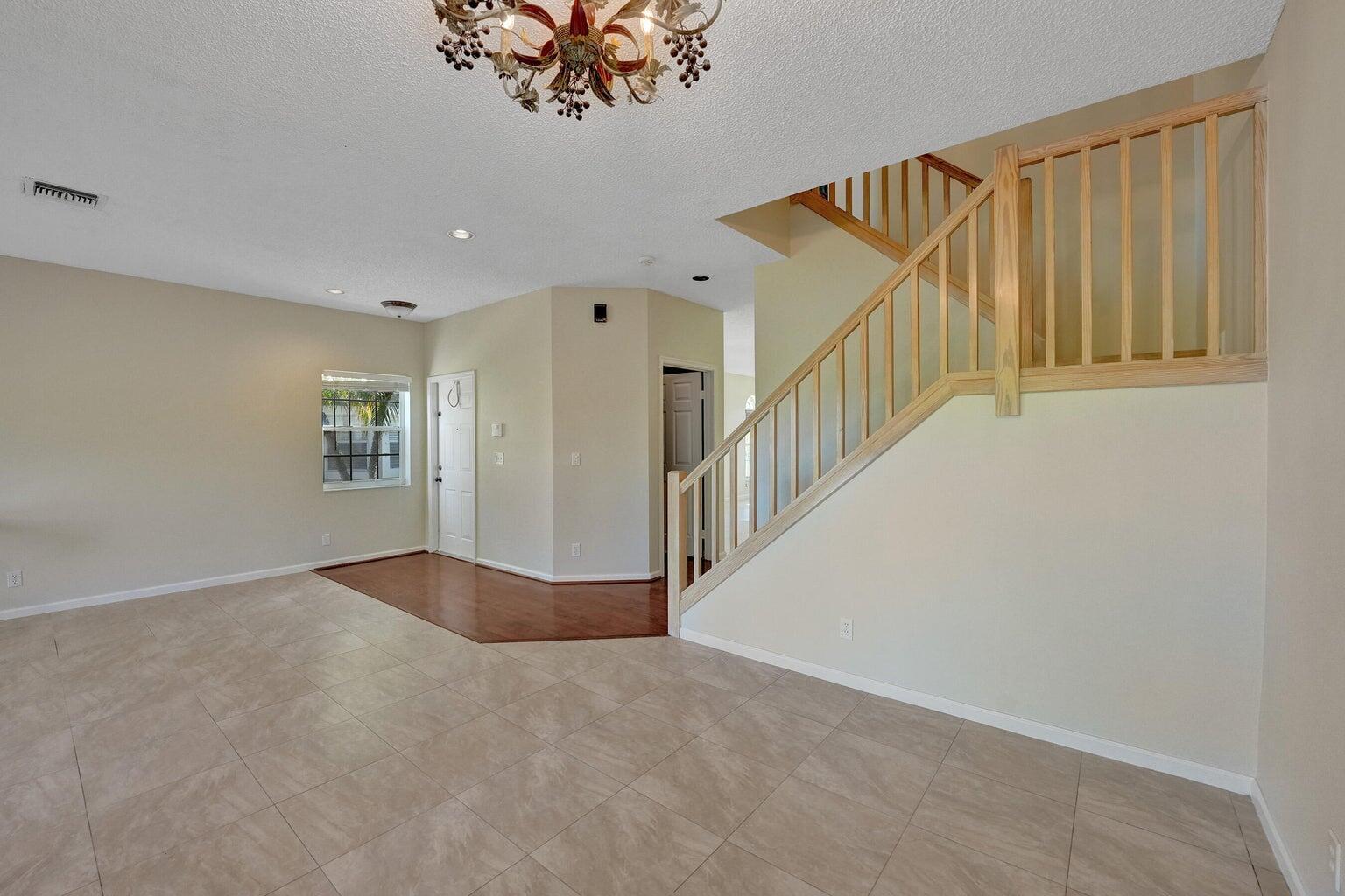 21193 Vía Eden Property Photo 5