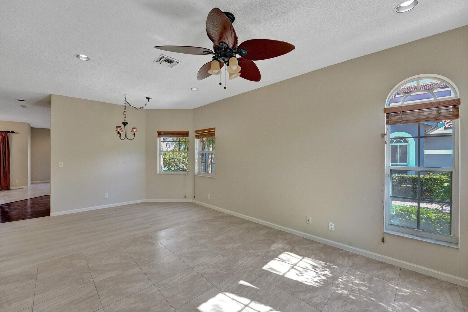 21193 Vía Eden Property Photo 11