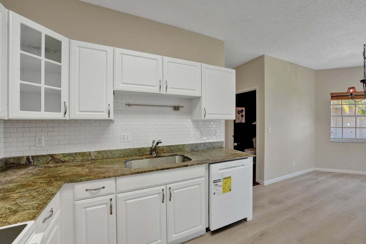 21193 Vía Eden Property Photo 13