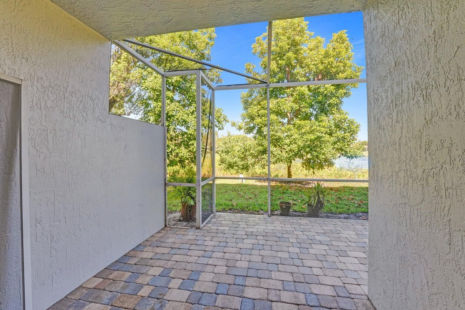 21193 Vía Eden Property Photo 16