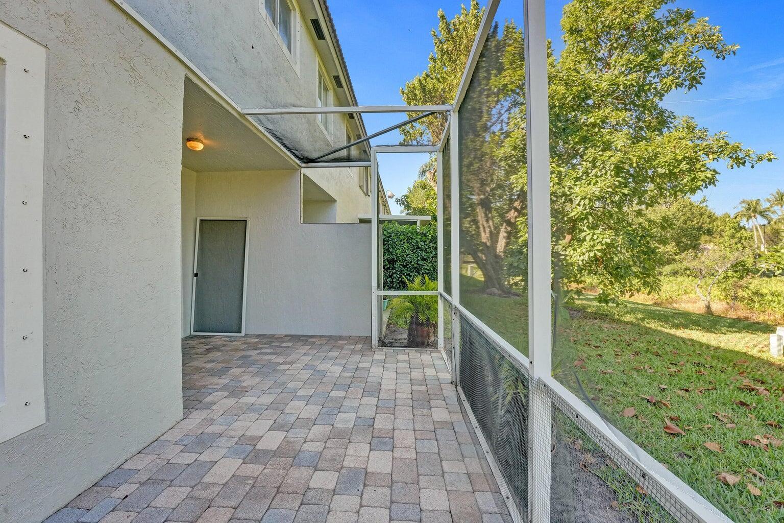 21193 Vía Eden Property Photo 18