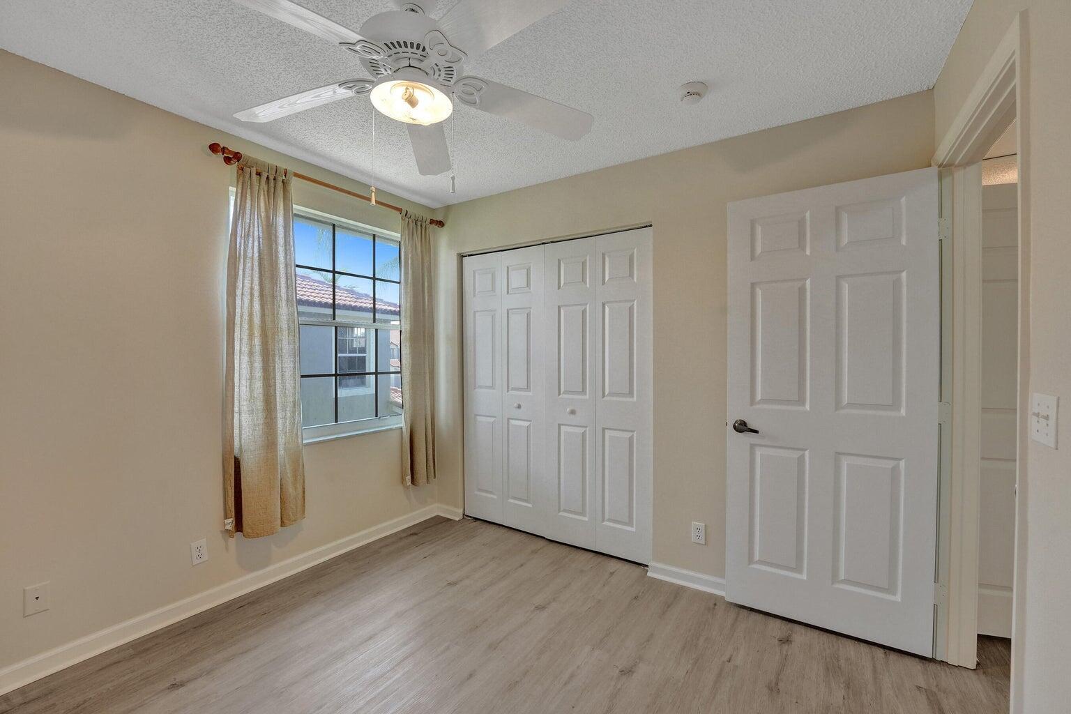 21193 Vía Eden Property Photo 33