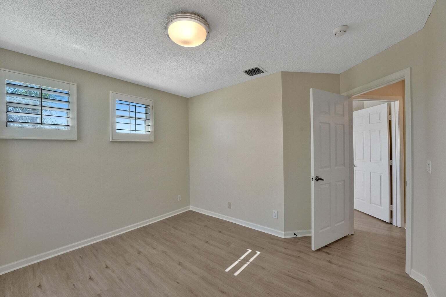 21193 Vía Eden Property Photo 37