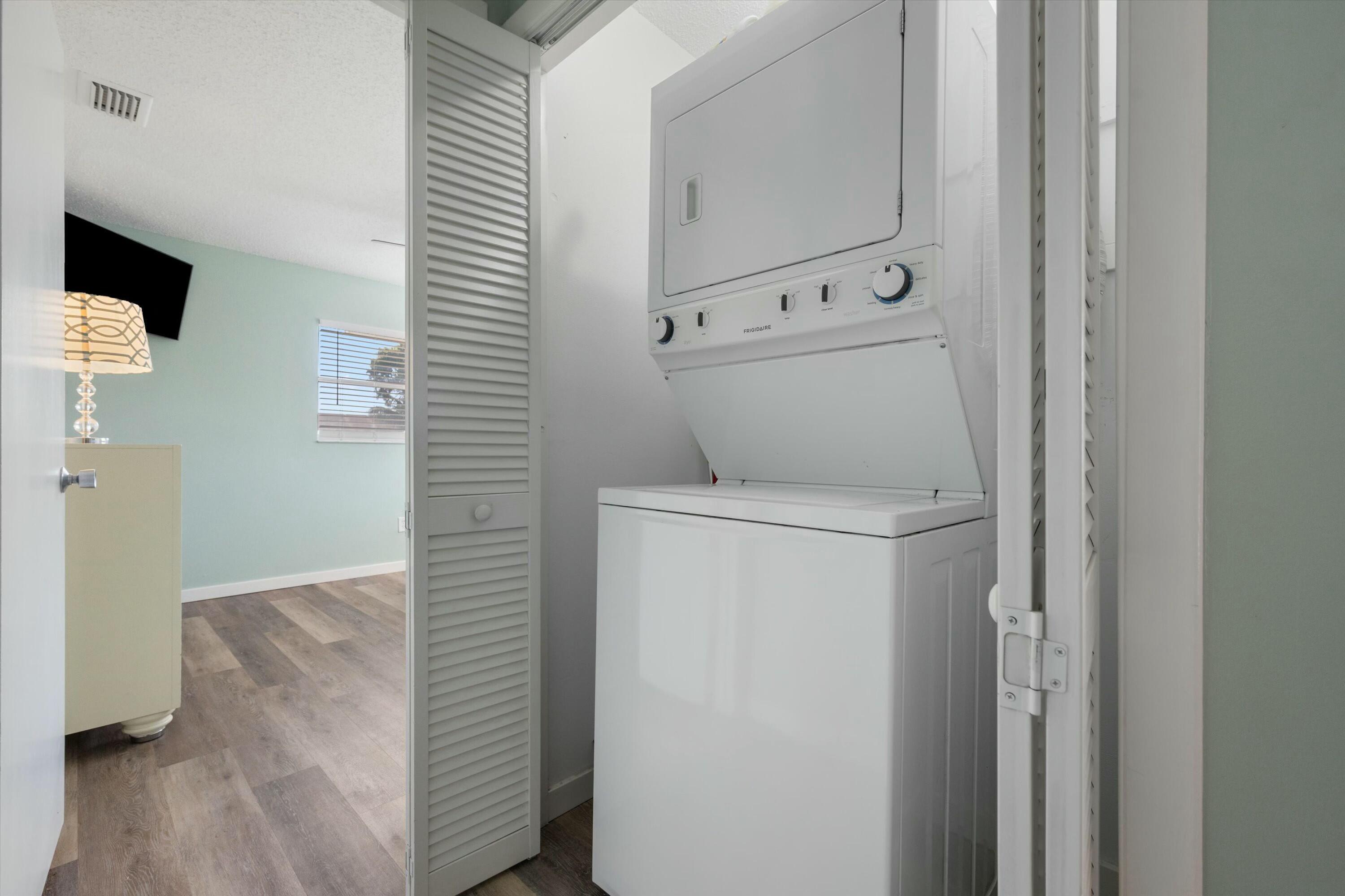 1494 Easthampton Circle Property Photo 18