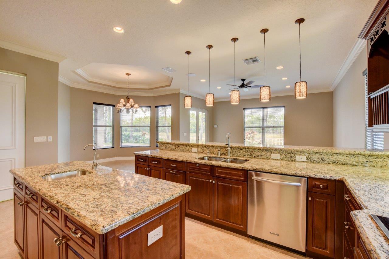 6669 Cobia Circle Property Photo 11