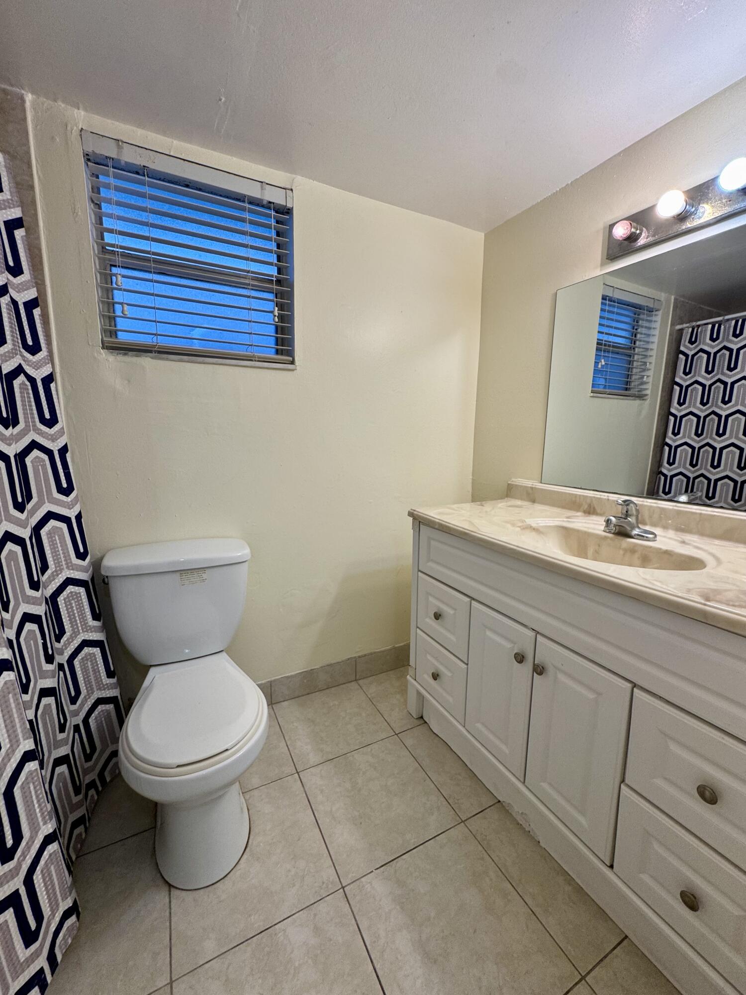6507 Winfield Boulevard 130-c Property Photo 5