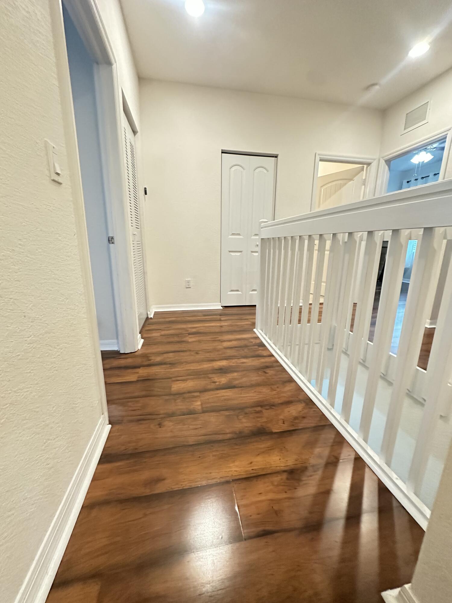 5026 S Astor Circle Property Photo 11