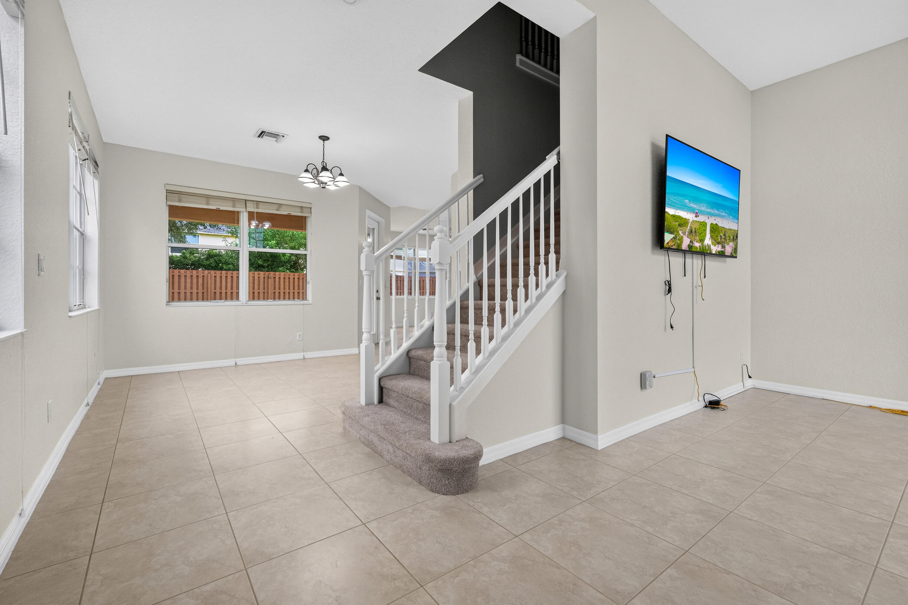 9951 E Verona Circle Property Photo 8