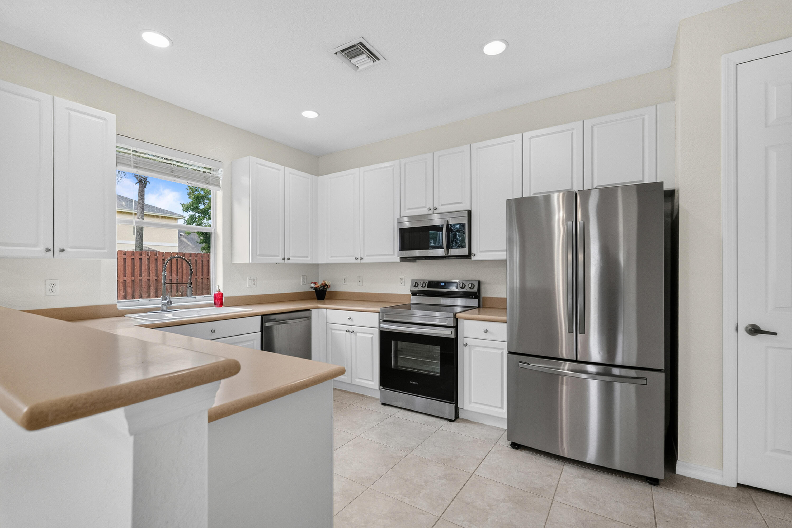 9951 E Verona Circle Property Photo 10