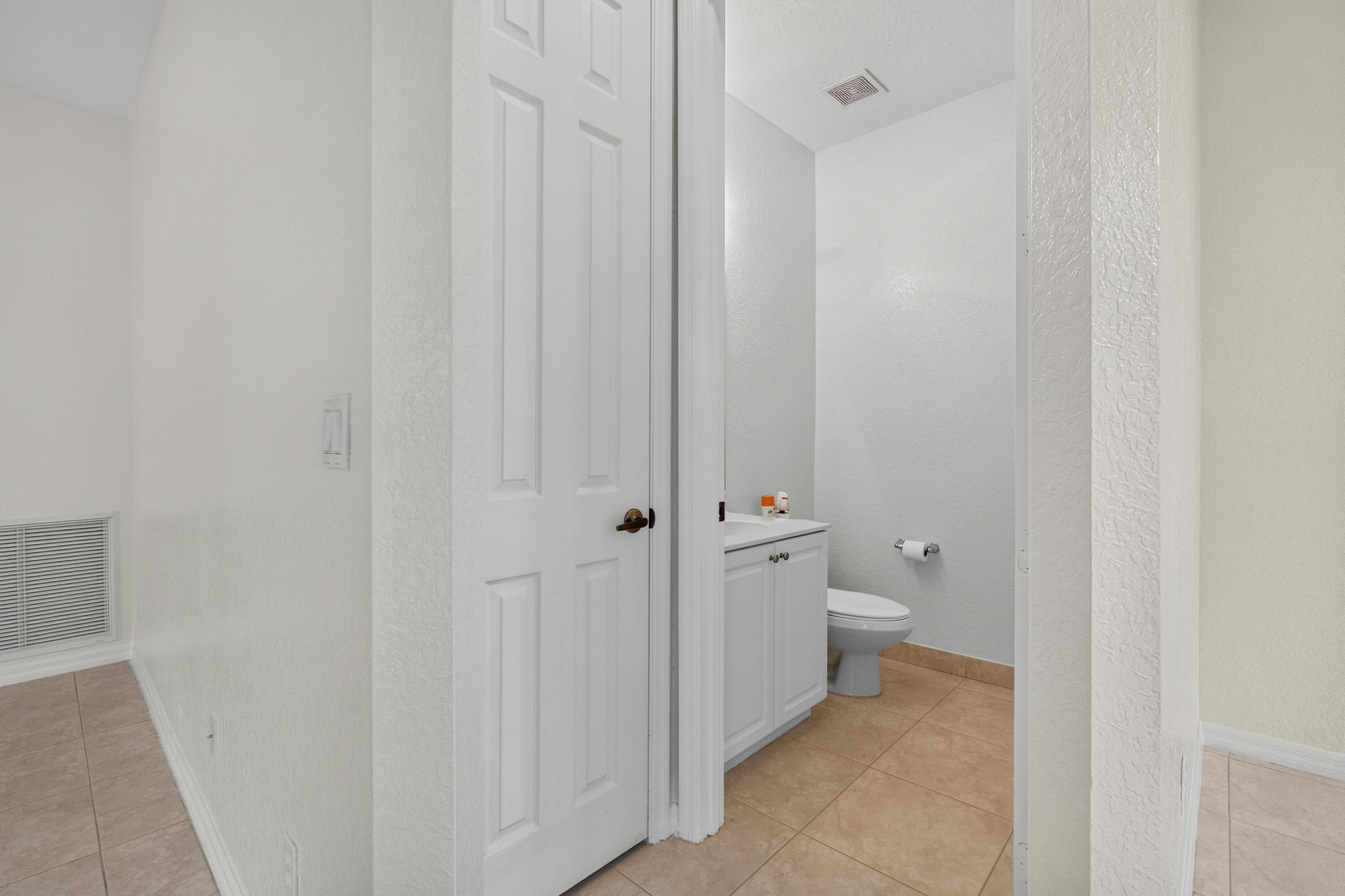 9951 E Verona Circle Property Photo 12