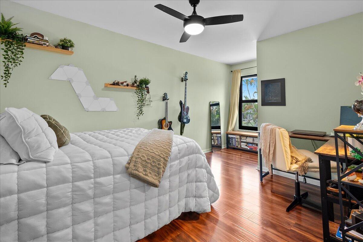 10798 Seacliff Circle Property Photo 26