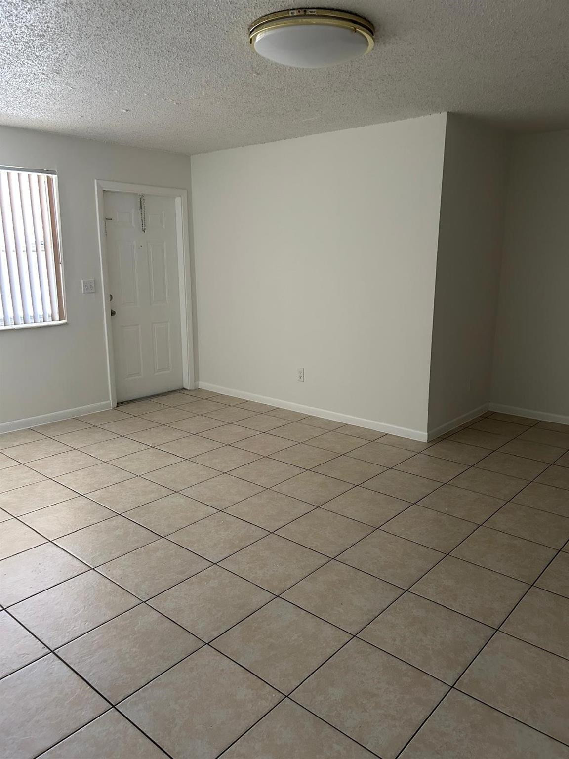 850 E Commercial Boulevard 210a Property Photo 12