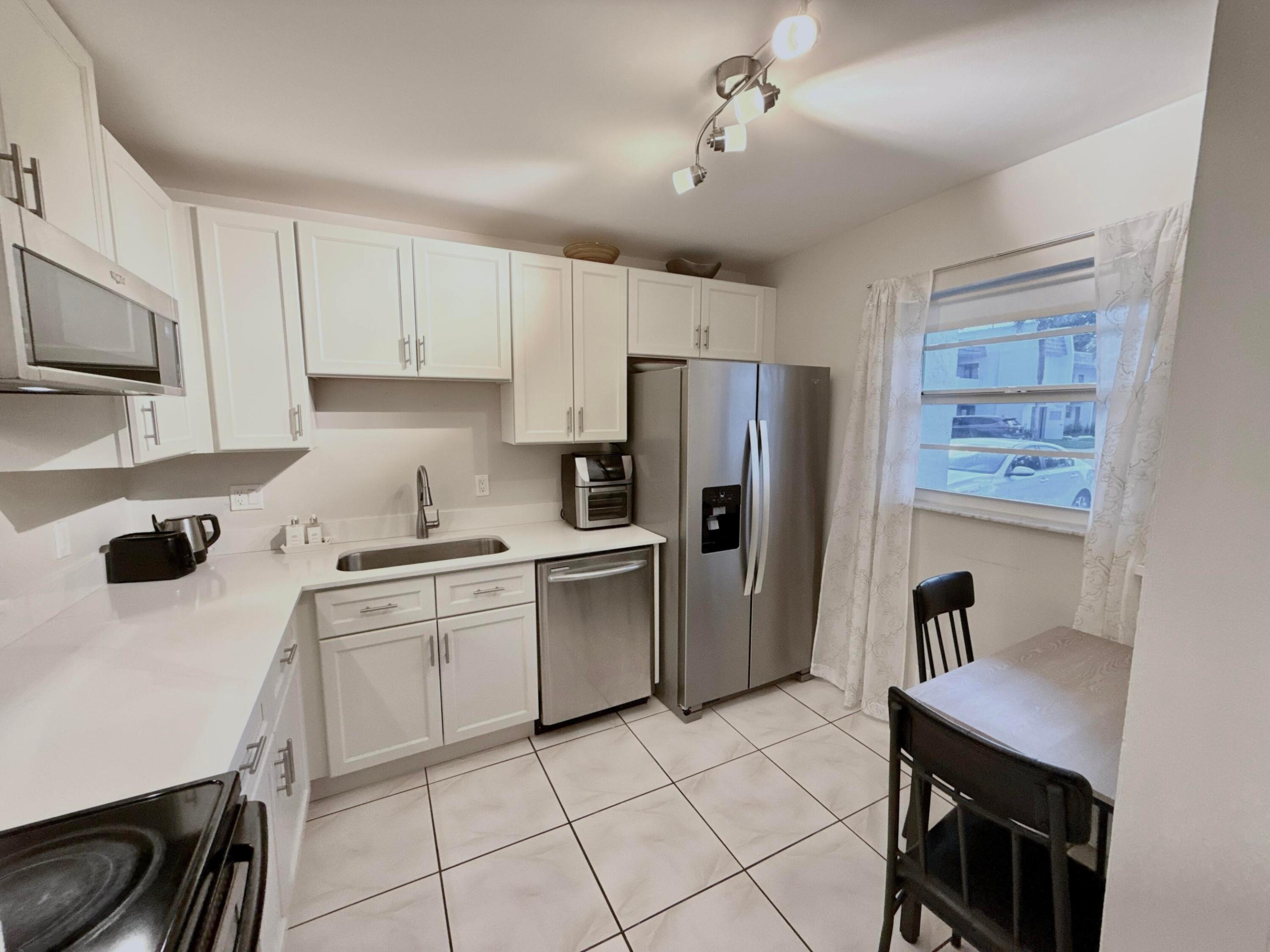 2828 Casita Way 105-C Property Photo 1