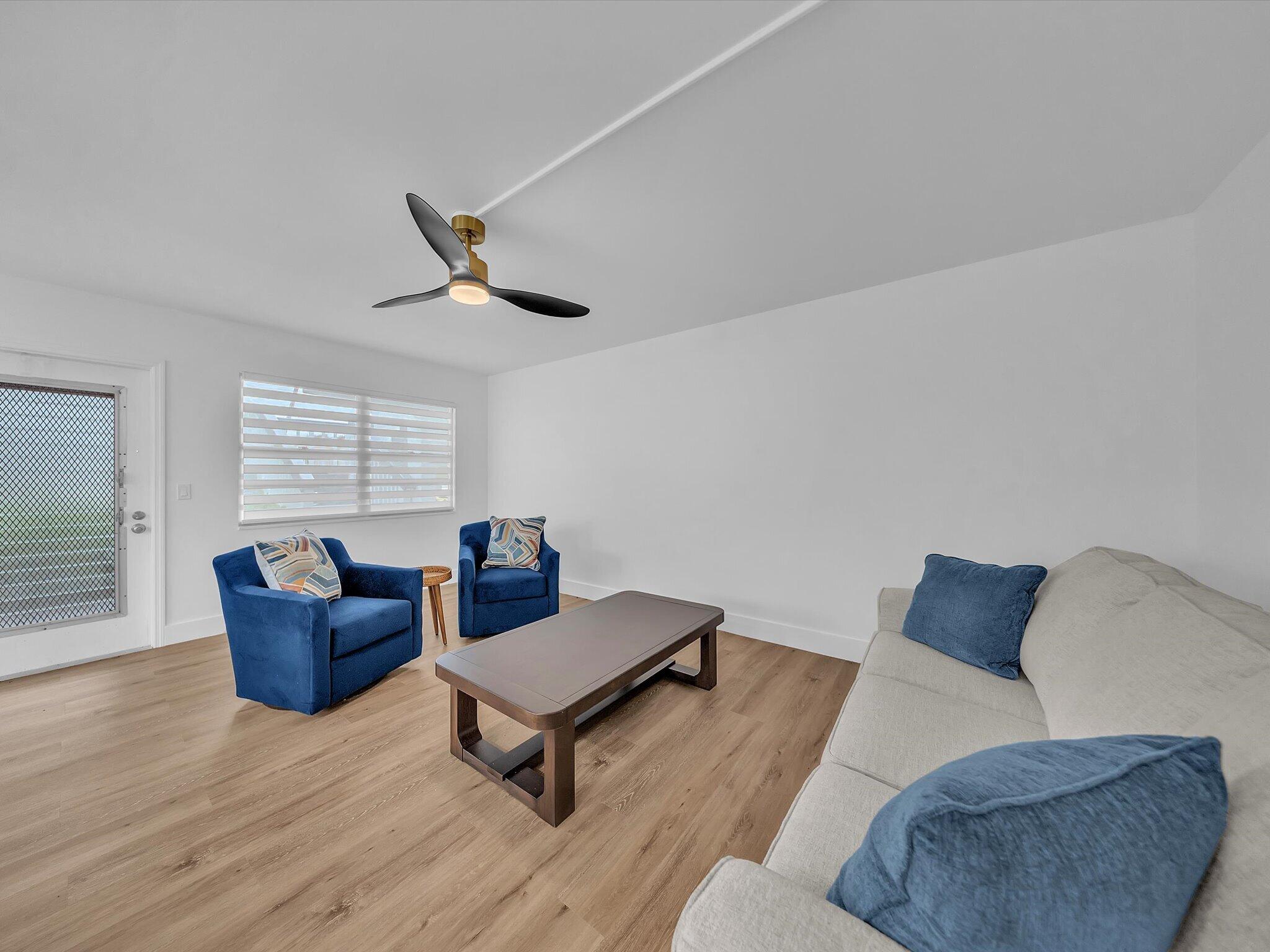 21 Prescott B Property Photo 6