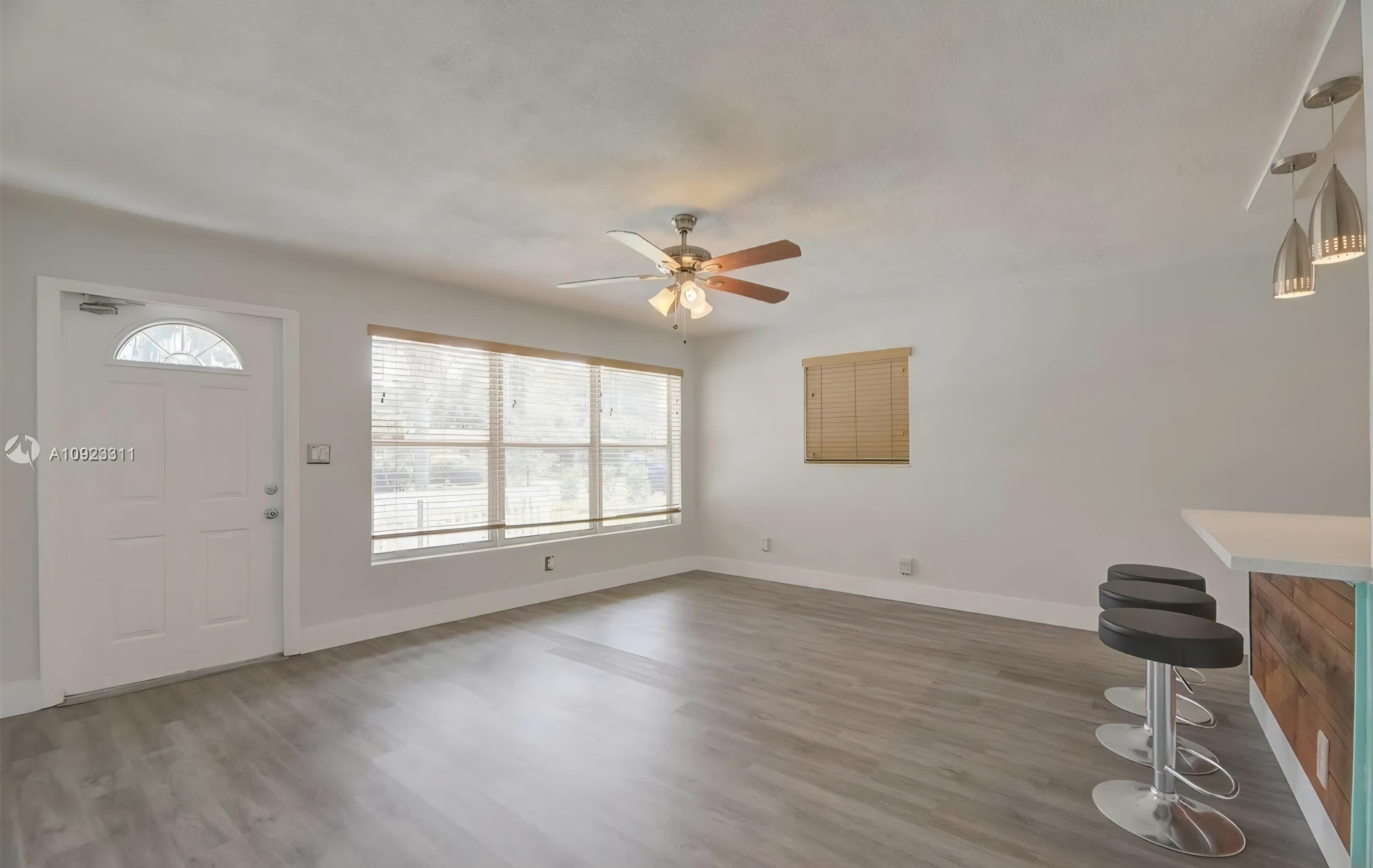 1521 Ne 32nd Court Property Photo 11