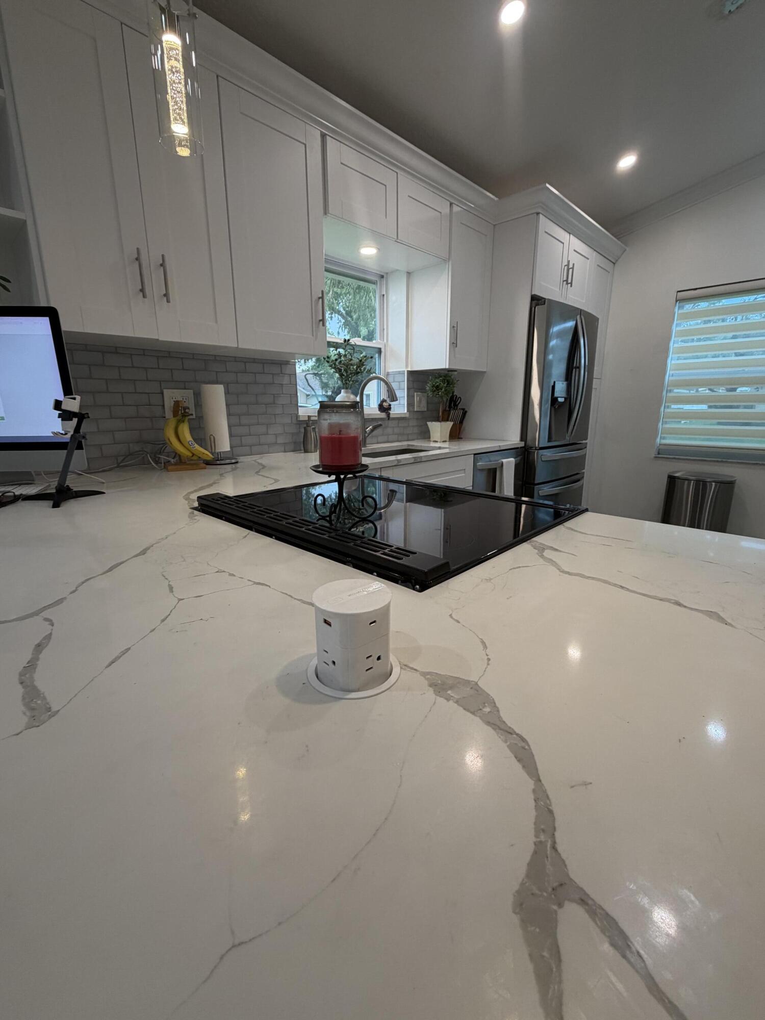 8182 Springtree Road Property Photo 6