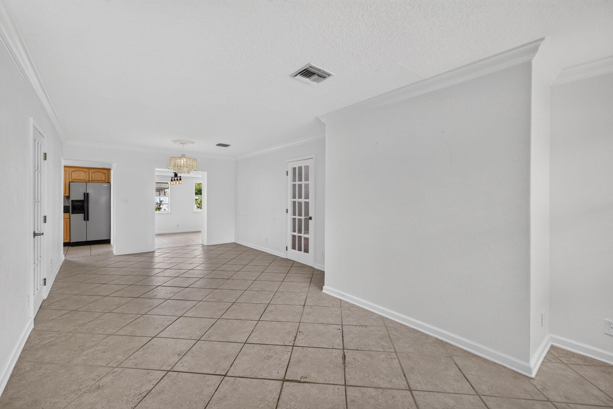813 Date Palm Drive Property Photo 10