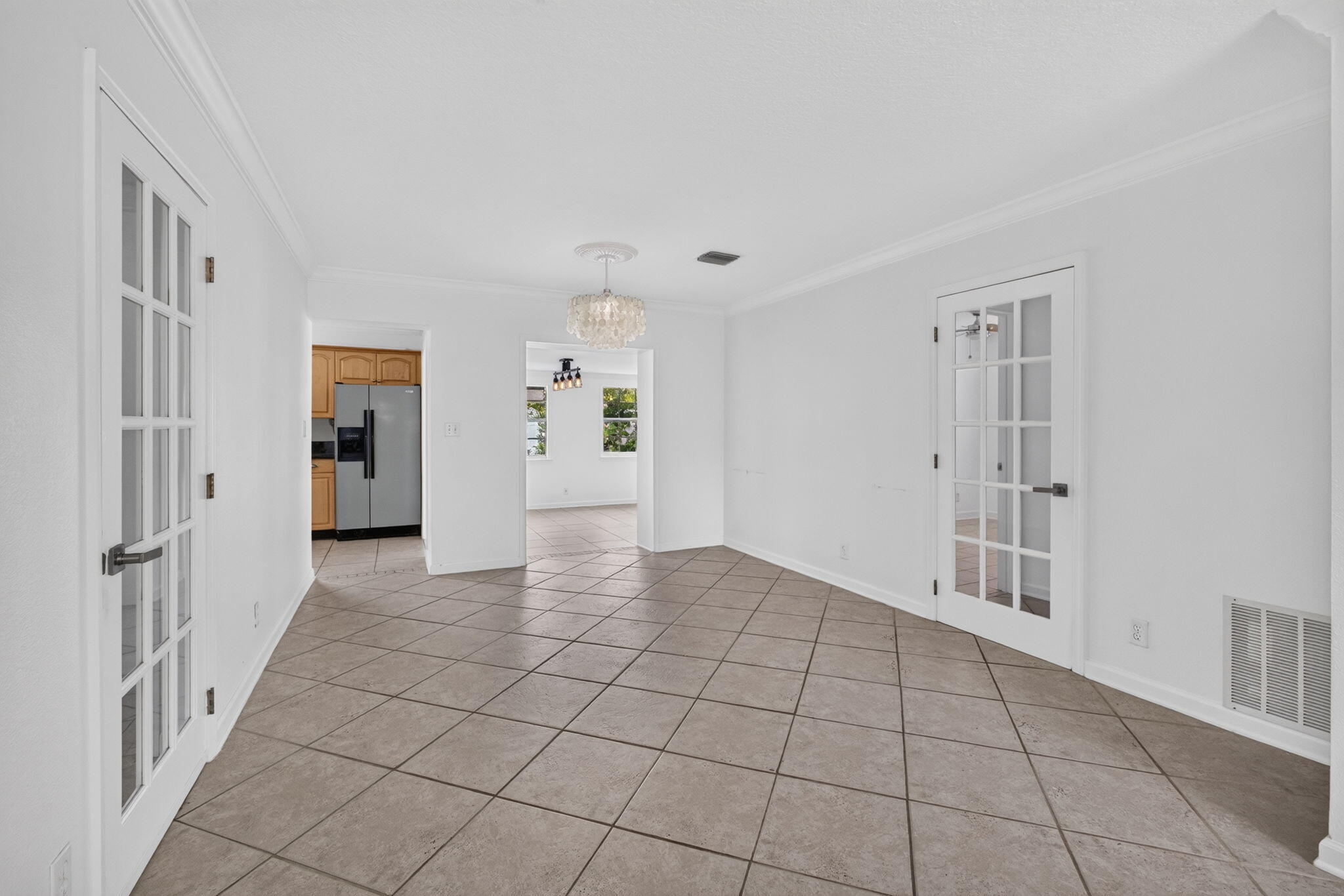 813 Date Palm Drive Property Photo 11