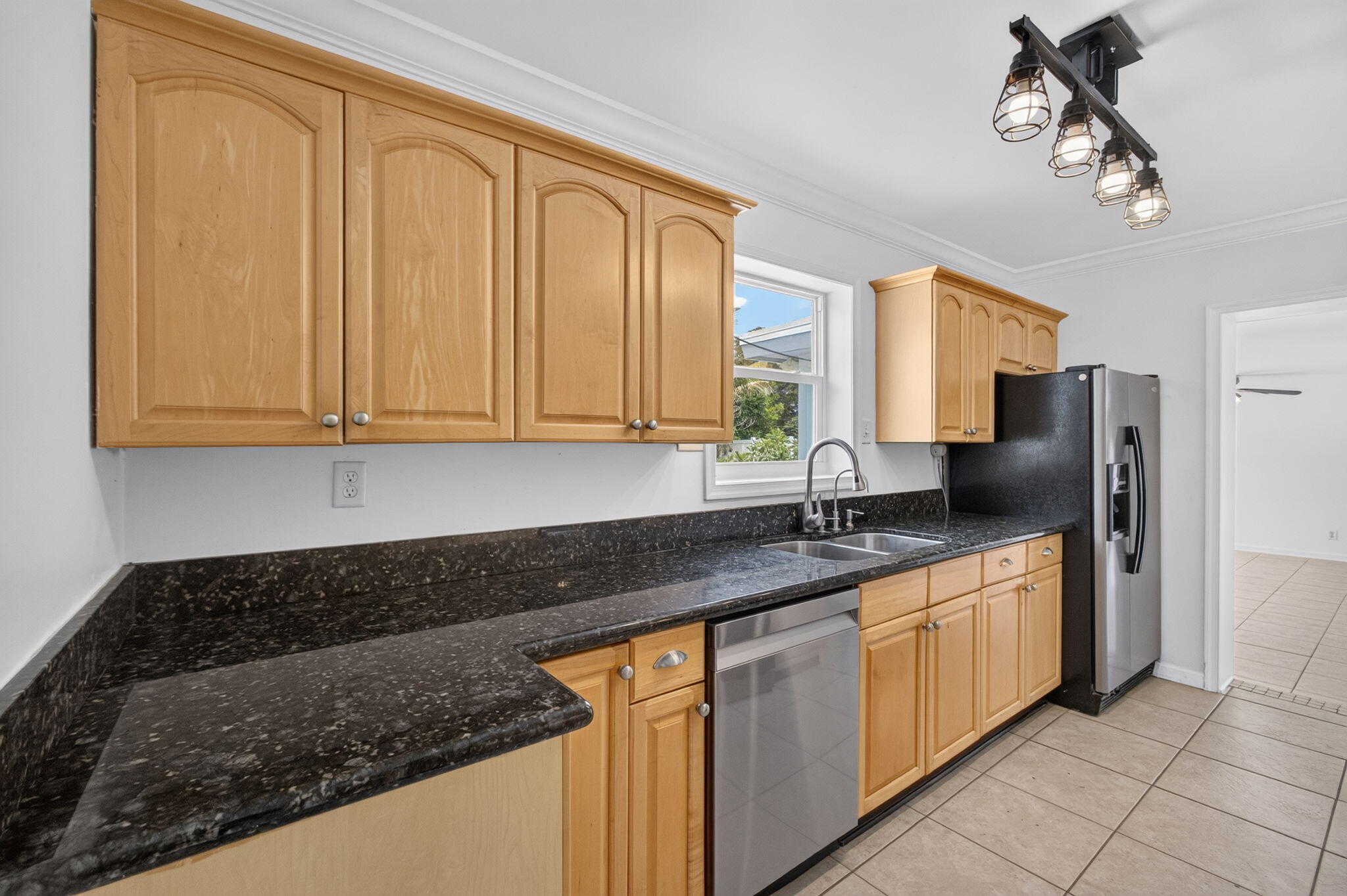 813 Date Palm Drive Property Photo 15