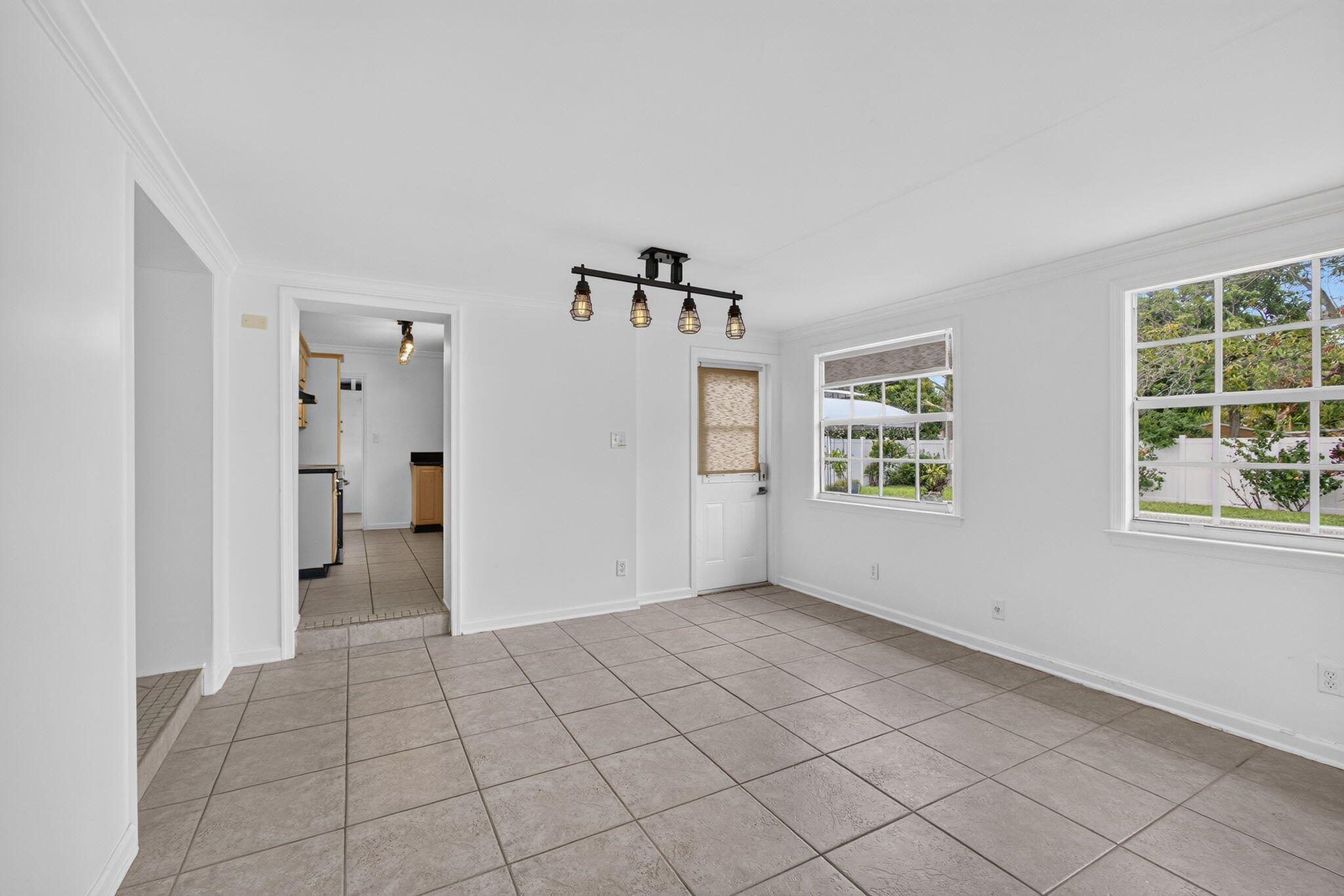 813 Date Palm Drive Property Photo 19