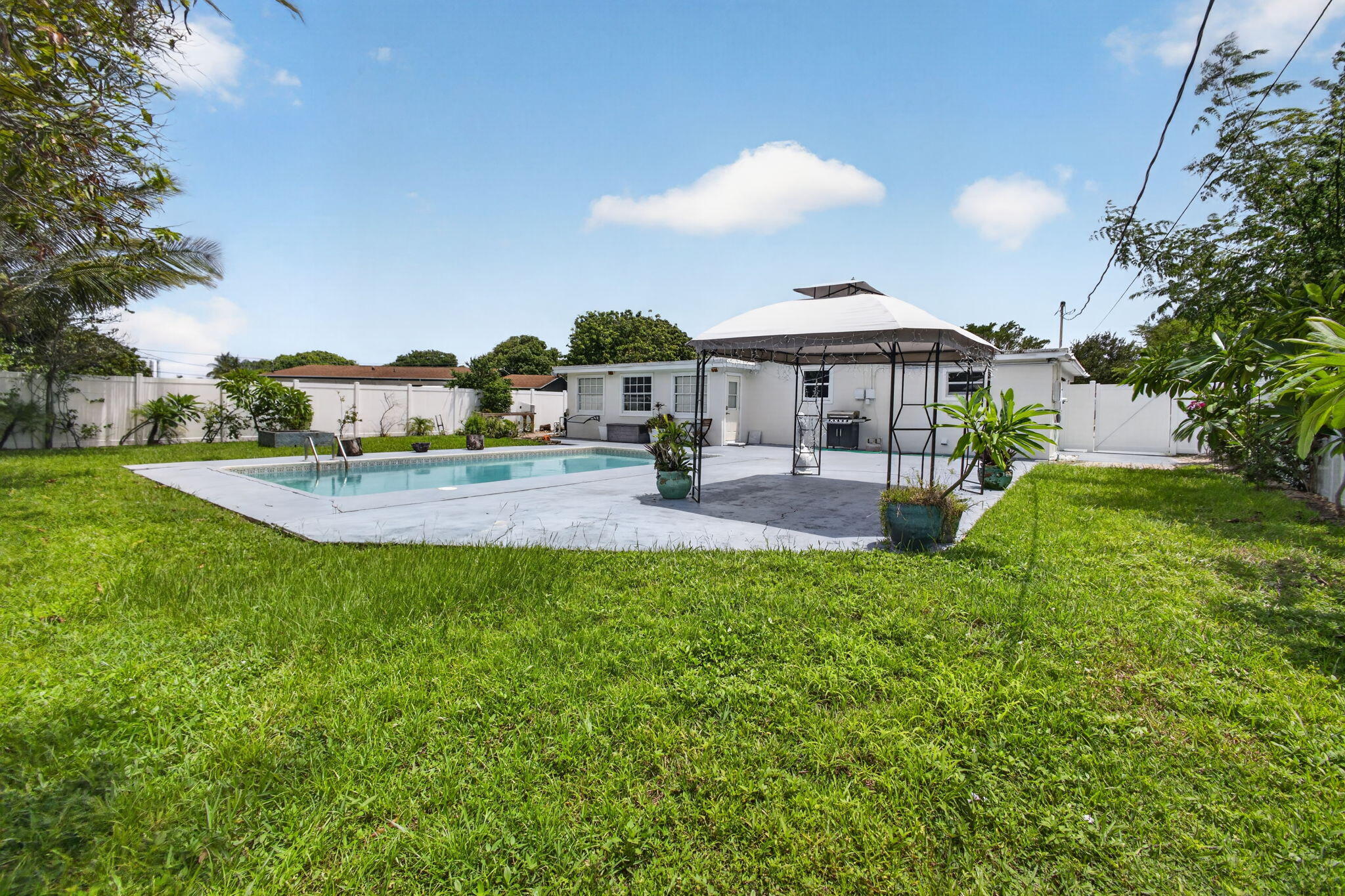 813 Date Palm Drive Property Photo 48