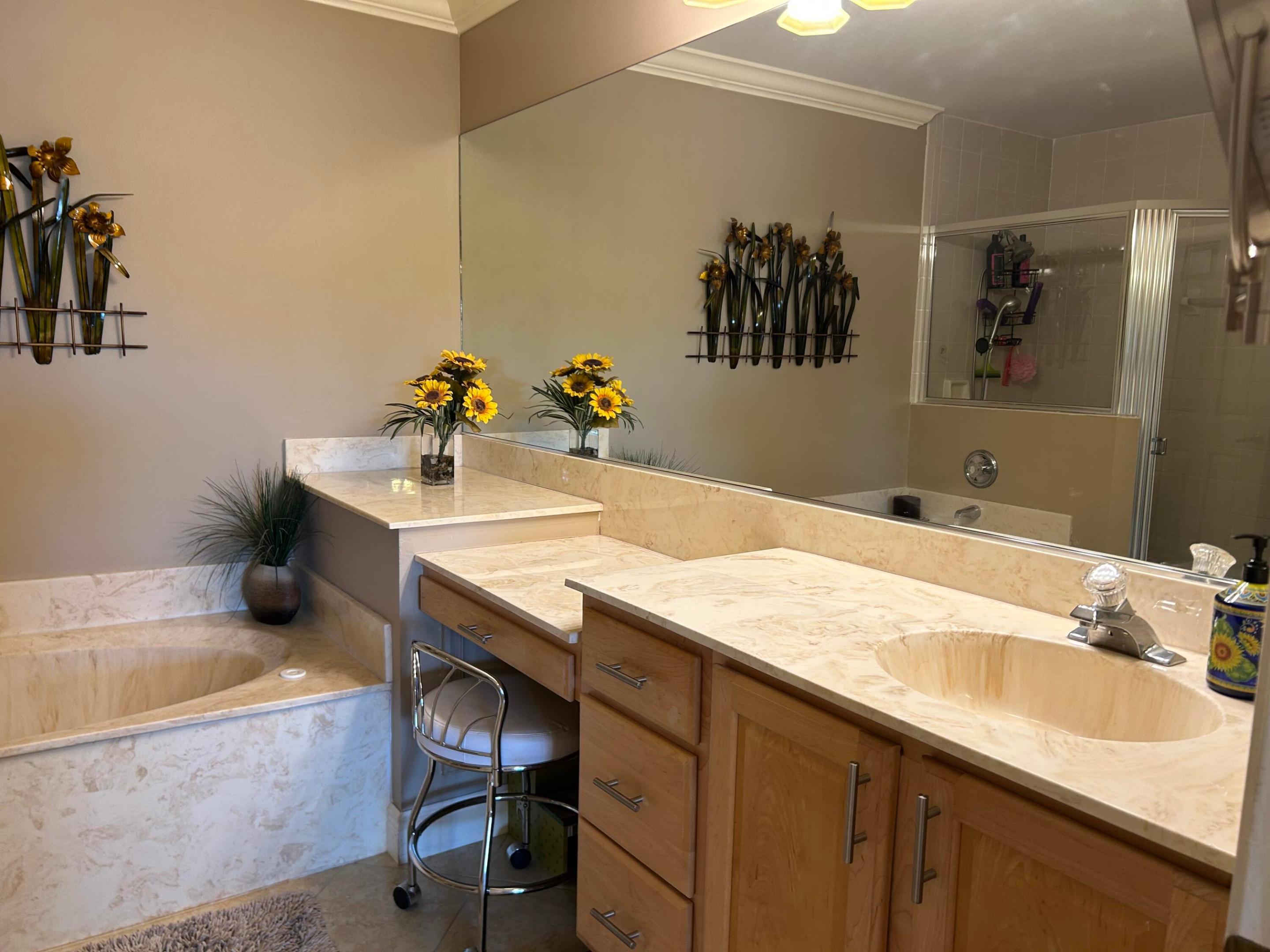 10470 Pelican Drive Property Photo 10