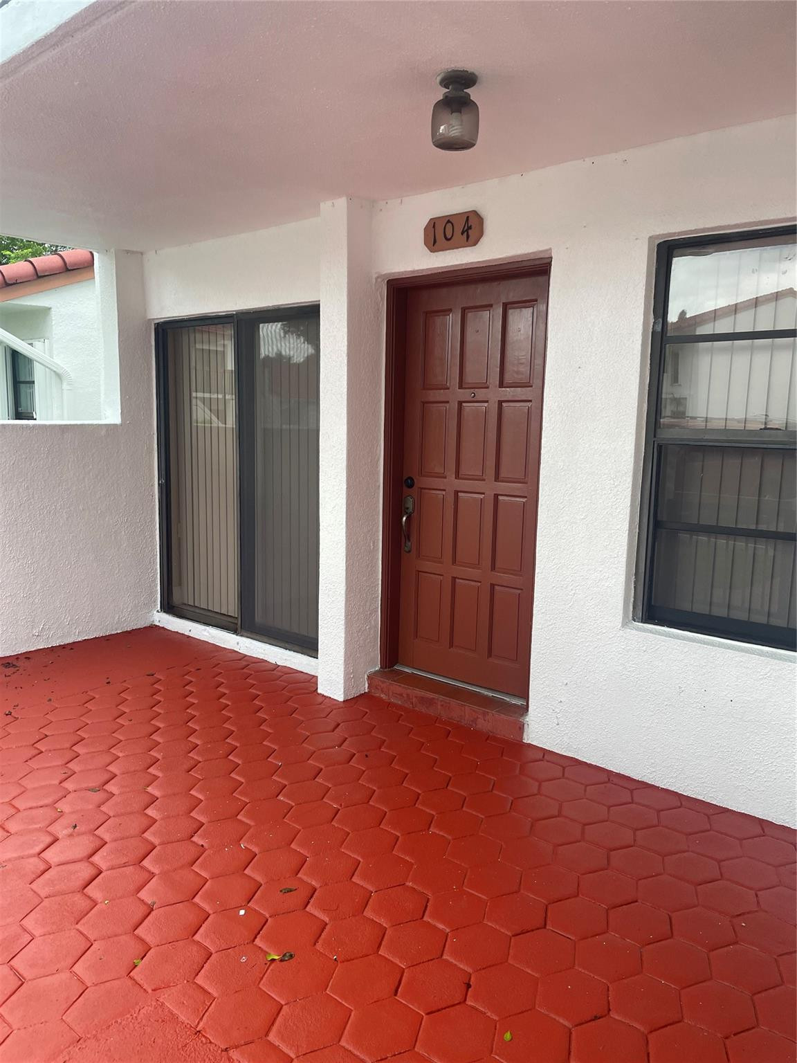 7510 SW 153RD Place 104-8 Property Photo 1
