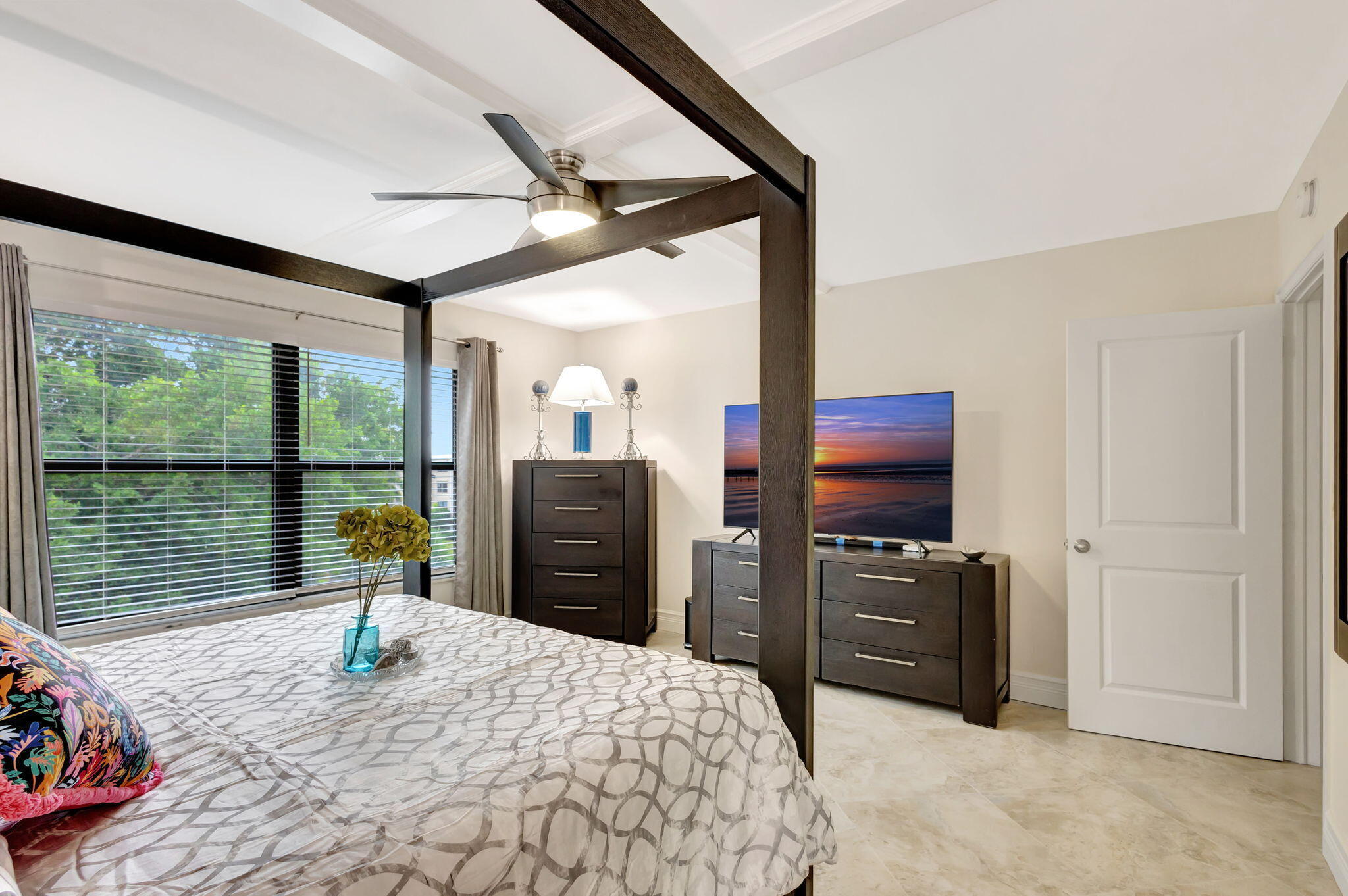 300 N A1a Highway 403 O Property Photo 32