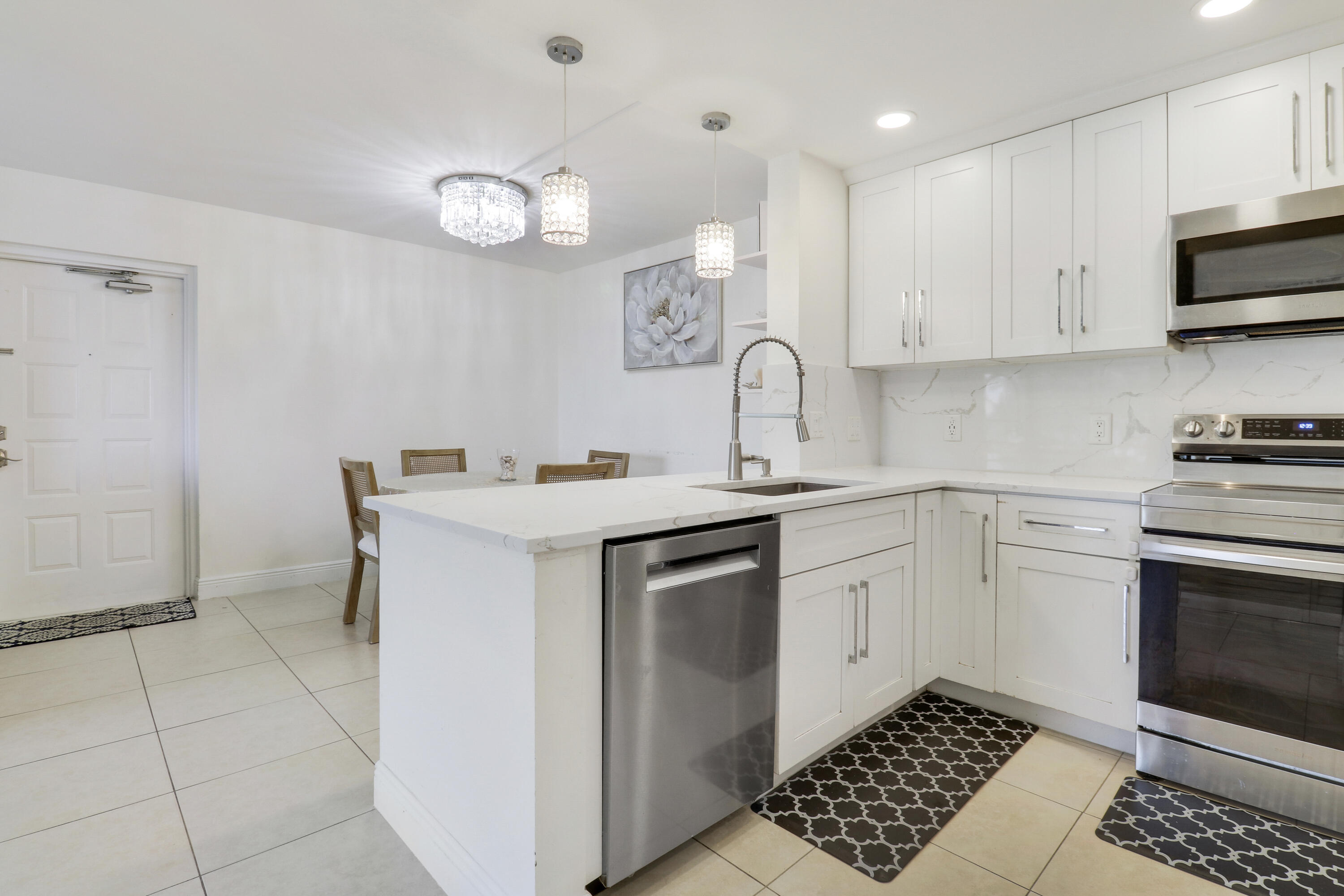 3630 Alder Drive E2 Property Photo 17