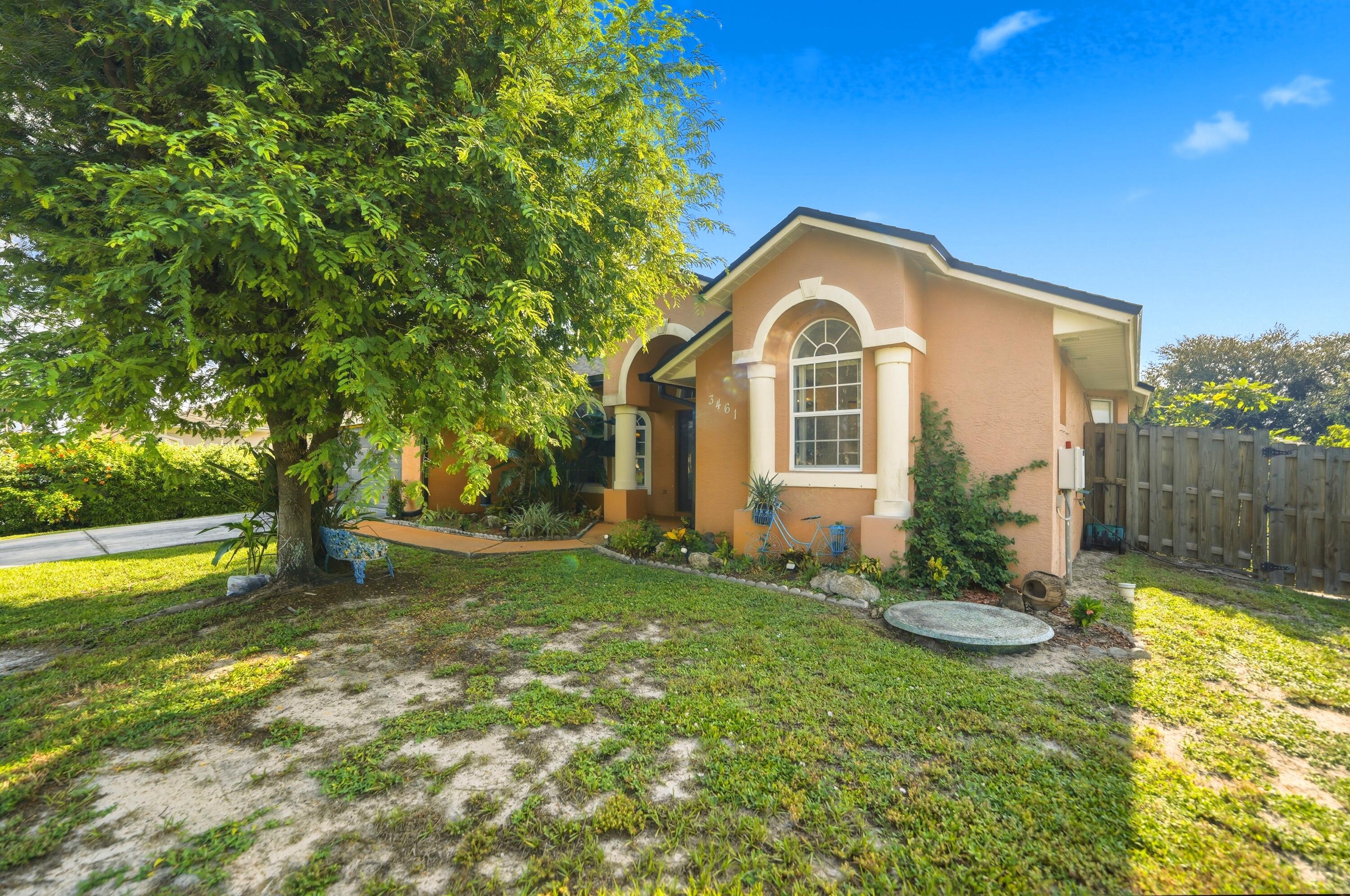 3461 Sw San Benito Street Property Photo 4