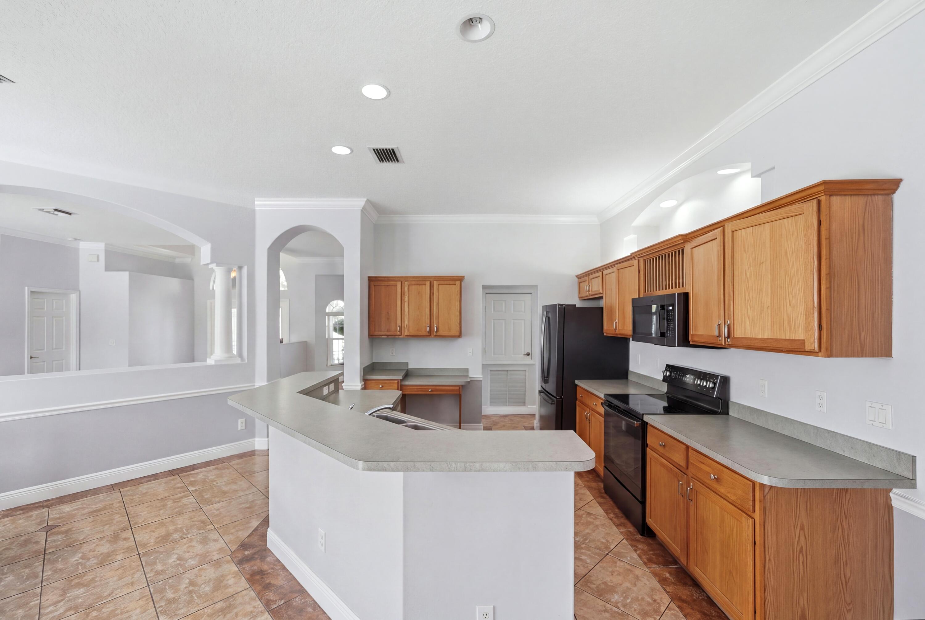 3461 Sw San Benito Street Property Photo 24