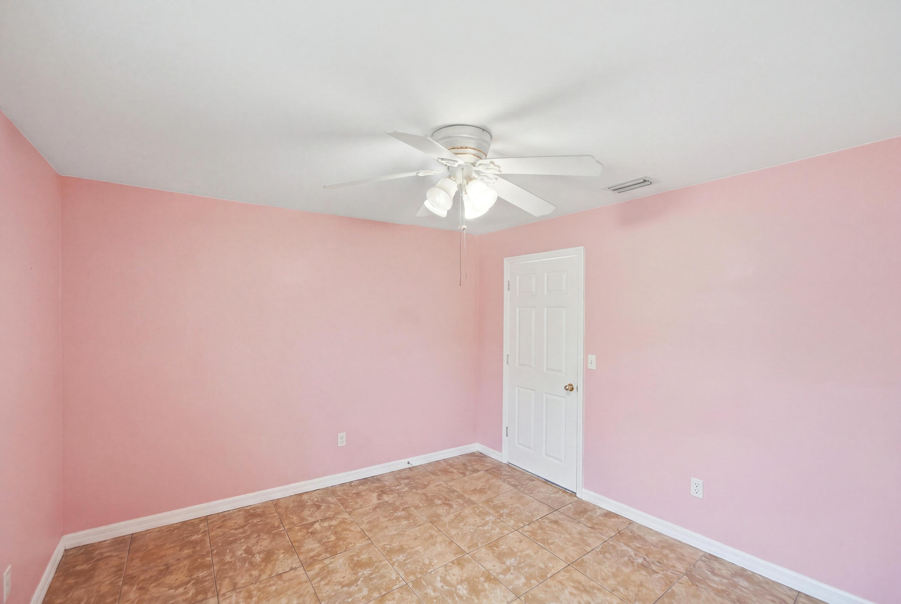 3461 Sw San Benito Street Property Photo 41