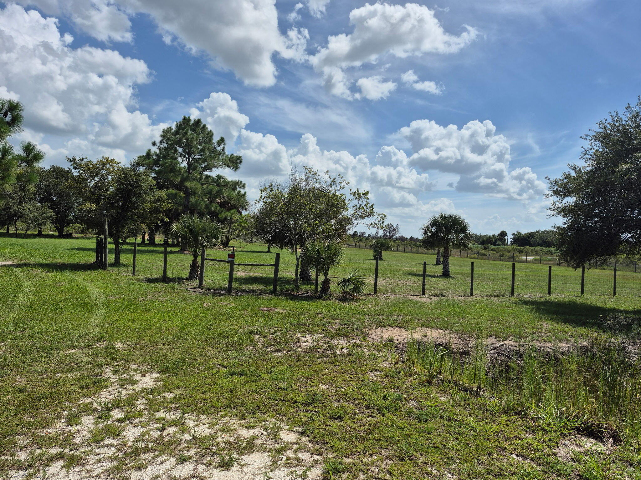 17064 Nw 304th Street Property Photo 5