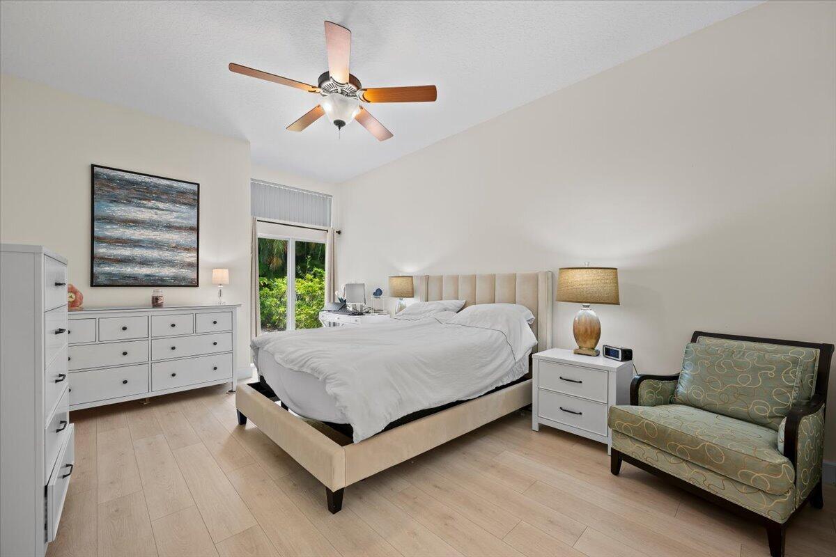 21 Grand Bay Circle Property Photo 14