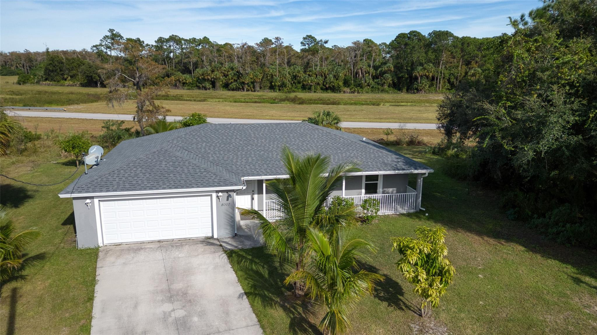 8007 Royal Court Property Photo 33