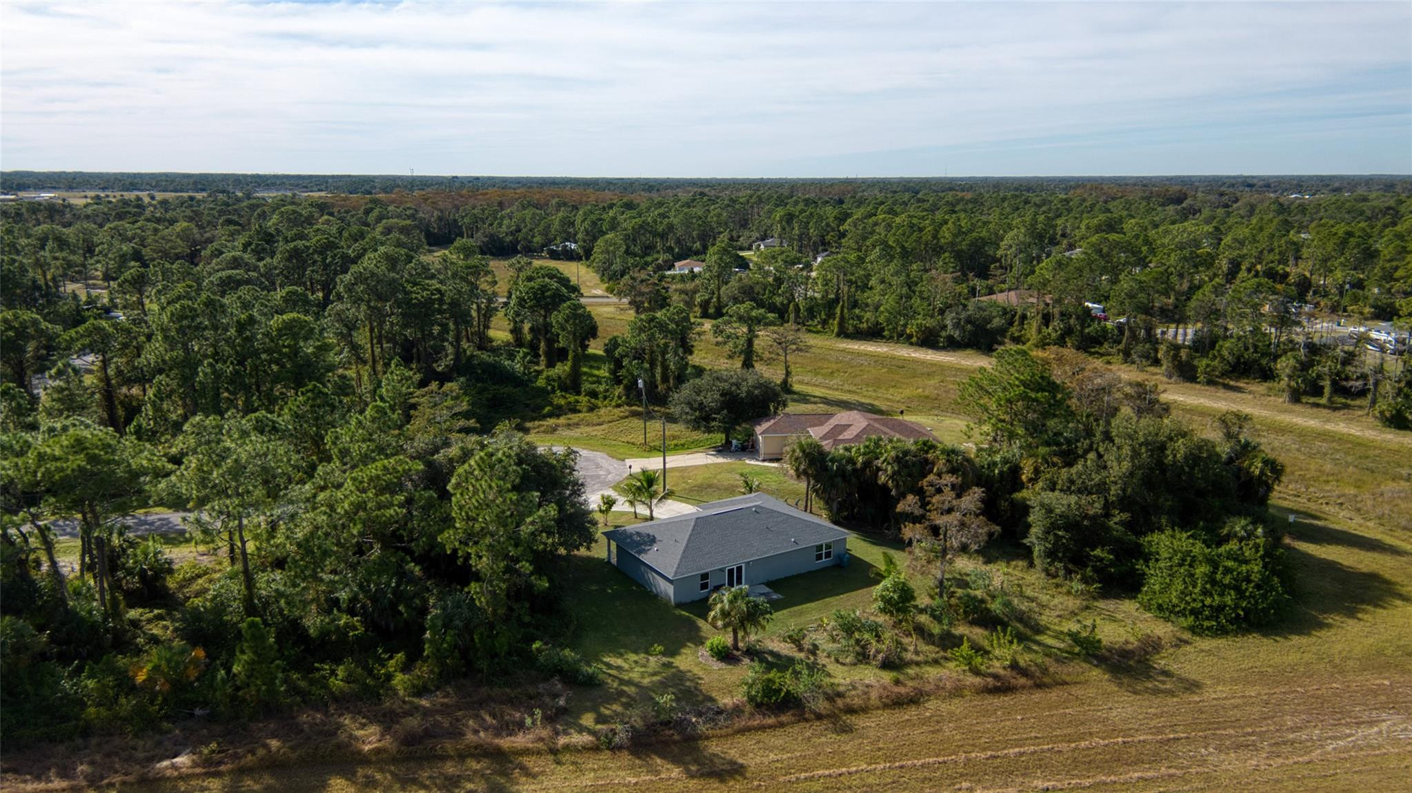 8007 Royal Court Property Photo 37