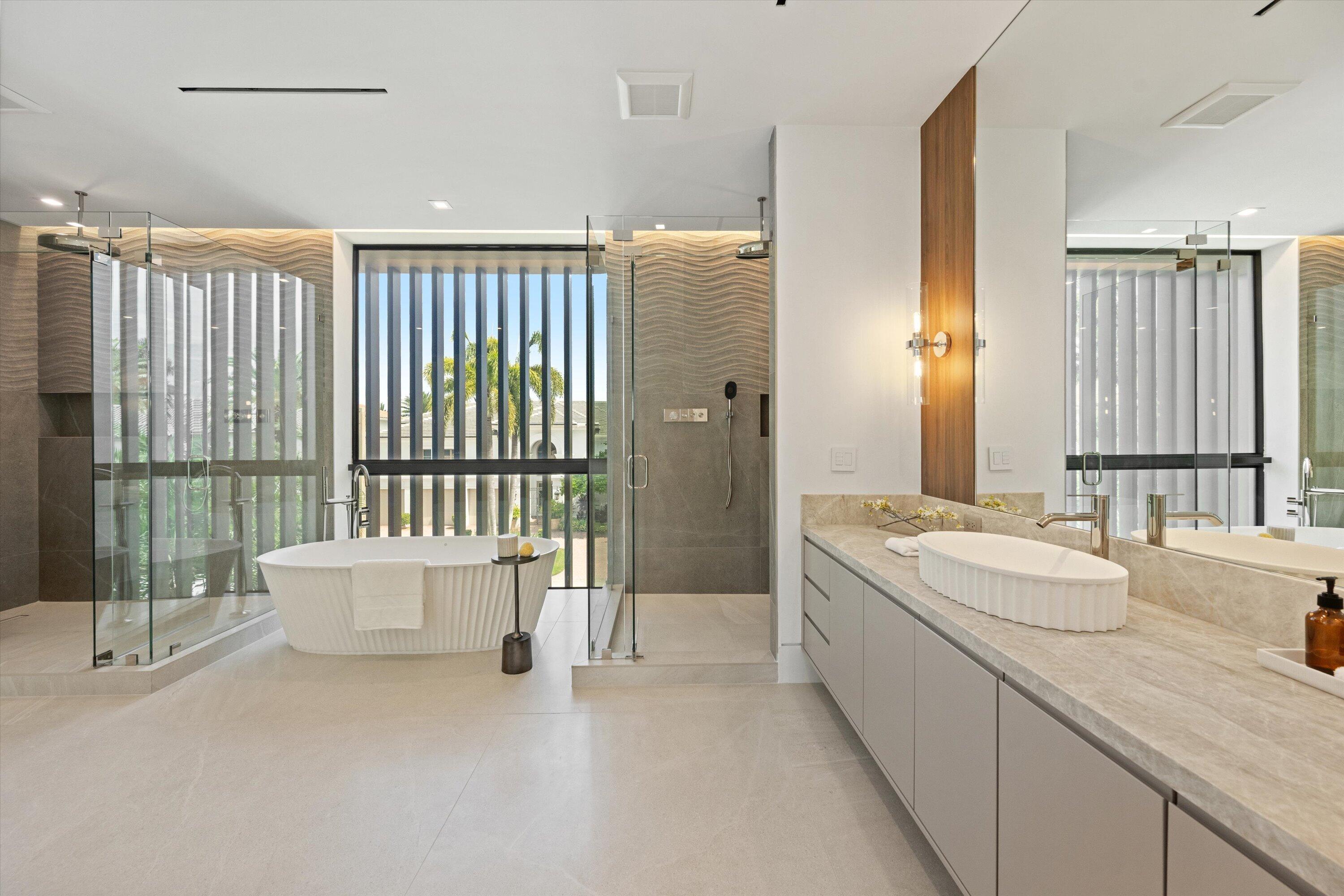 591 Golden Harbour Drive Property Photo 44