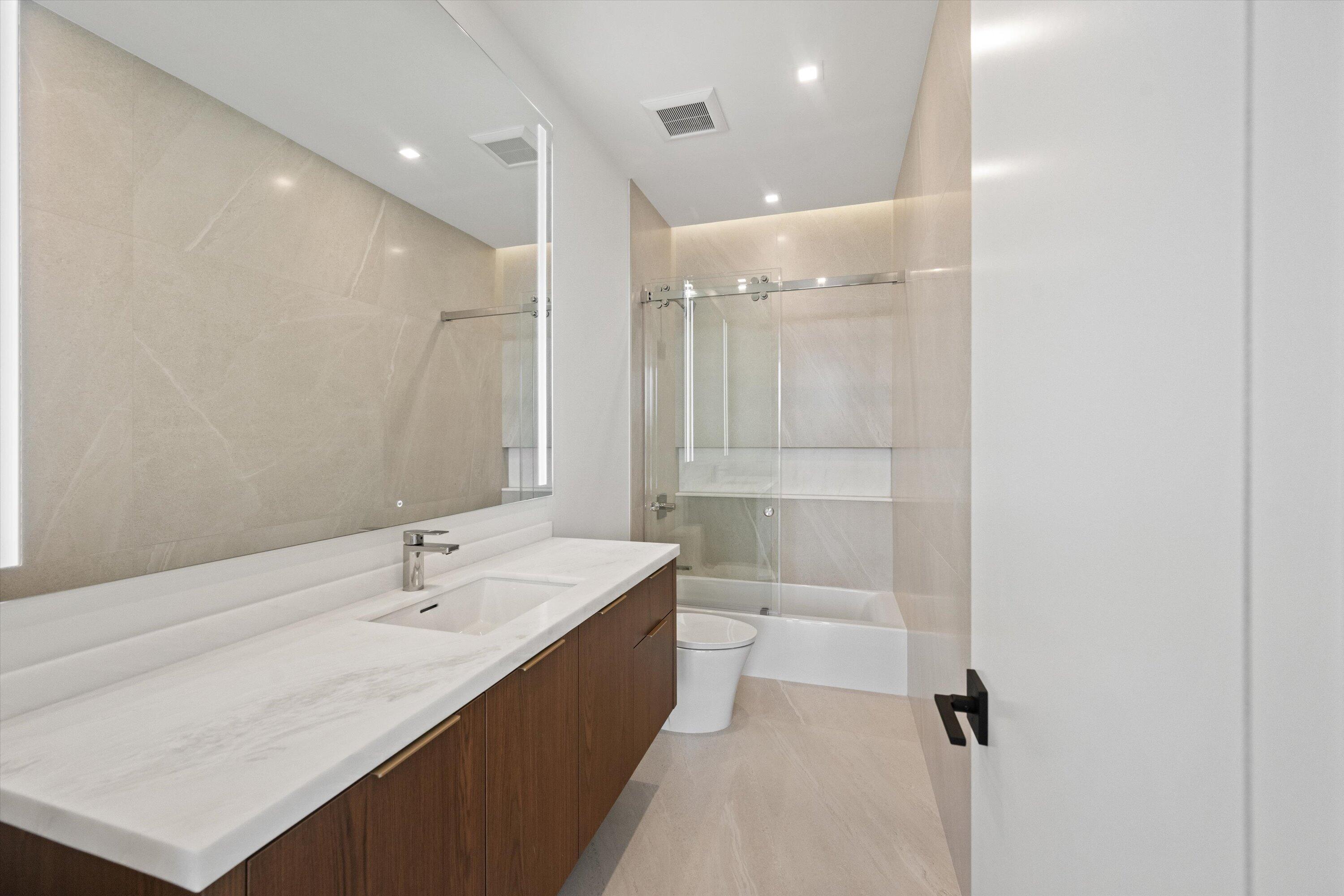 591 Golden Harbour Drive Property Photo 53