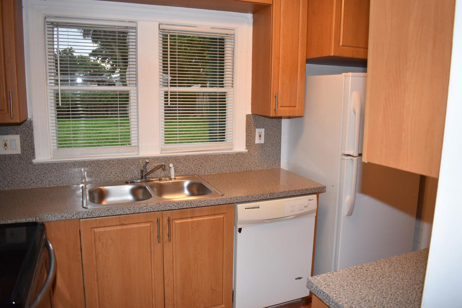940 Bignonia Road Property Photo 5