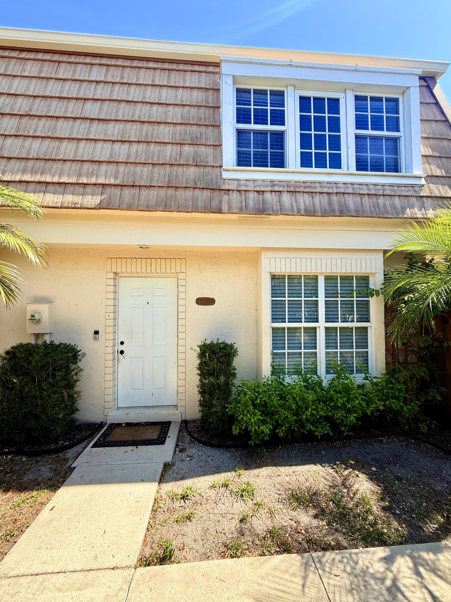 11584 Winchester Drive Property Photo 3