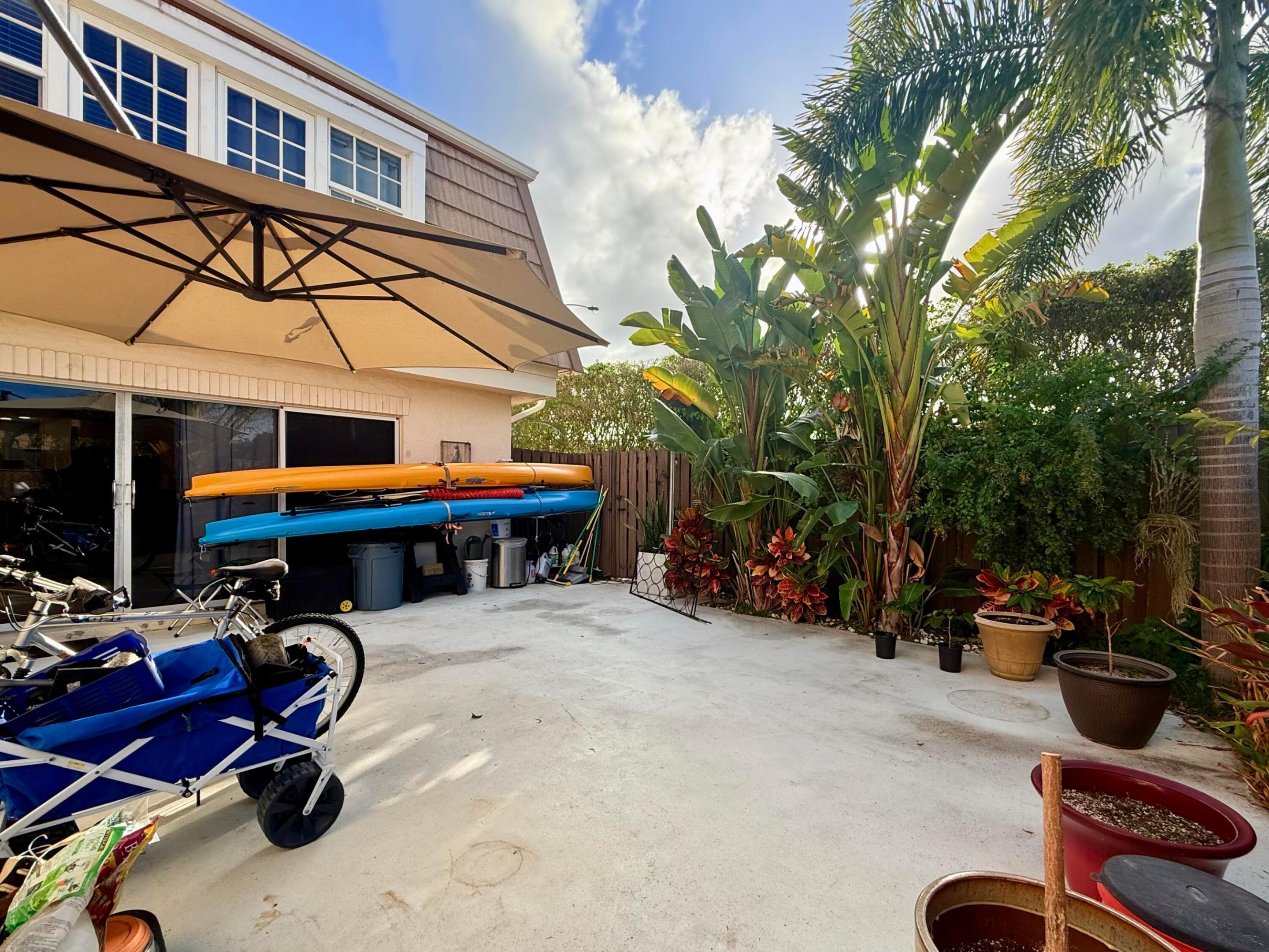 11584 Winchester Drive Property Photo 14