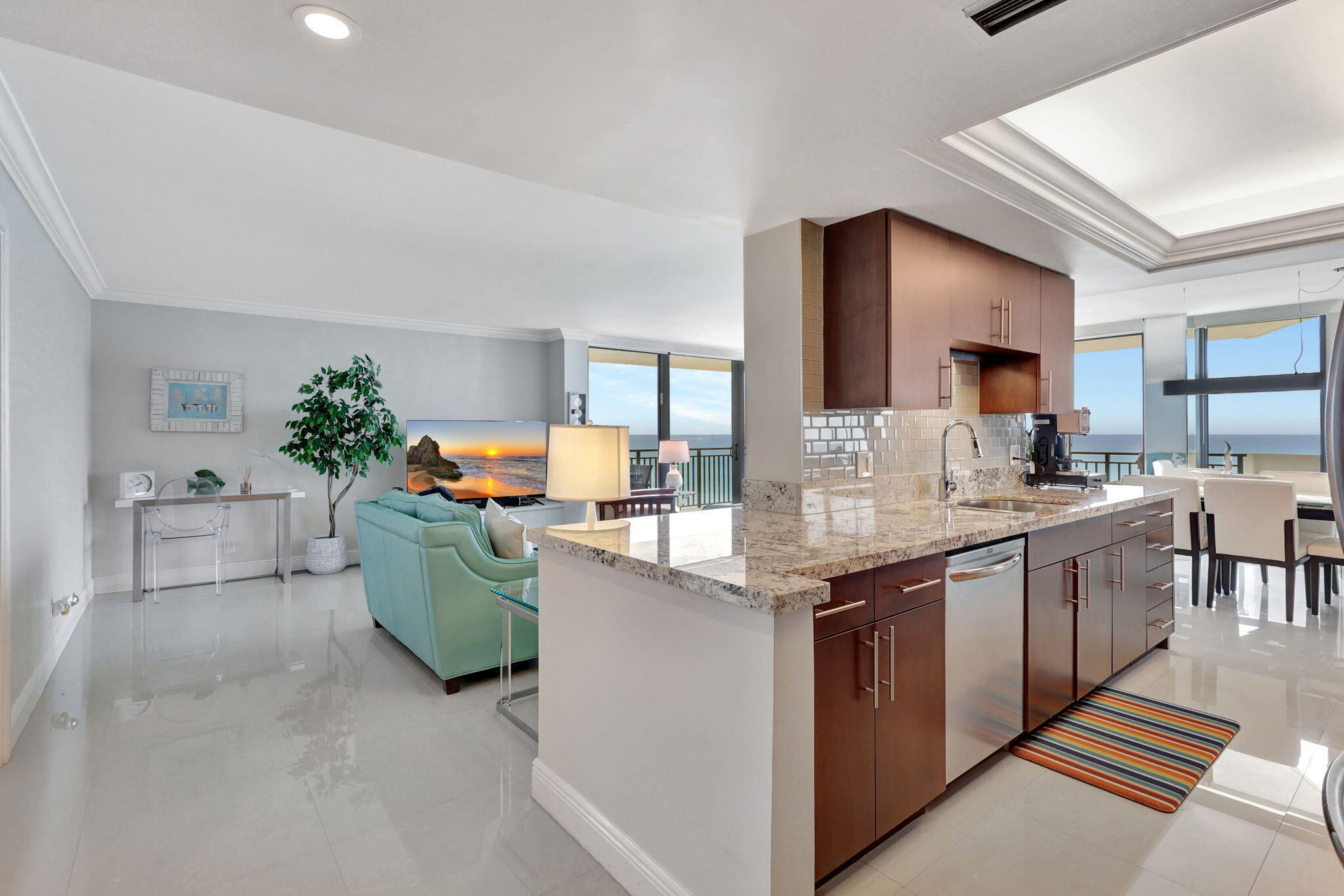 5460 N Ocean Drive 7-a Property Photo 2