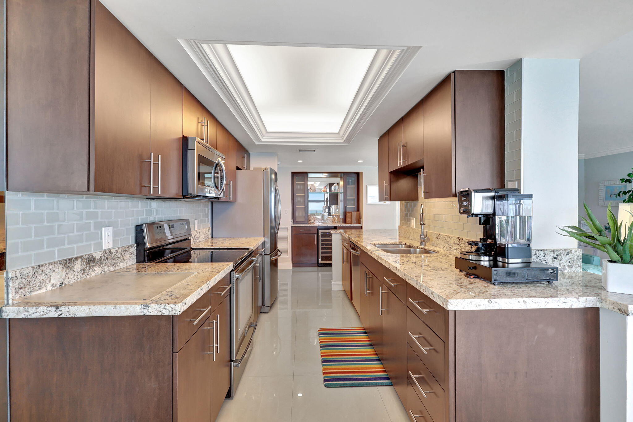 5460 N Ocean Drive 7-a Property Photo 3