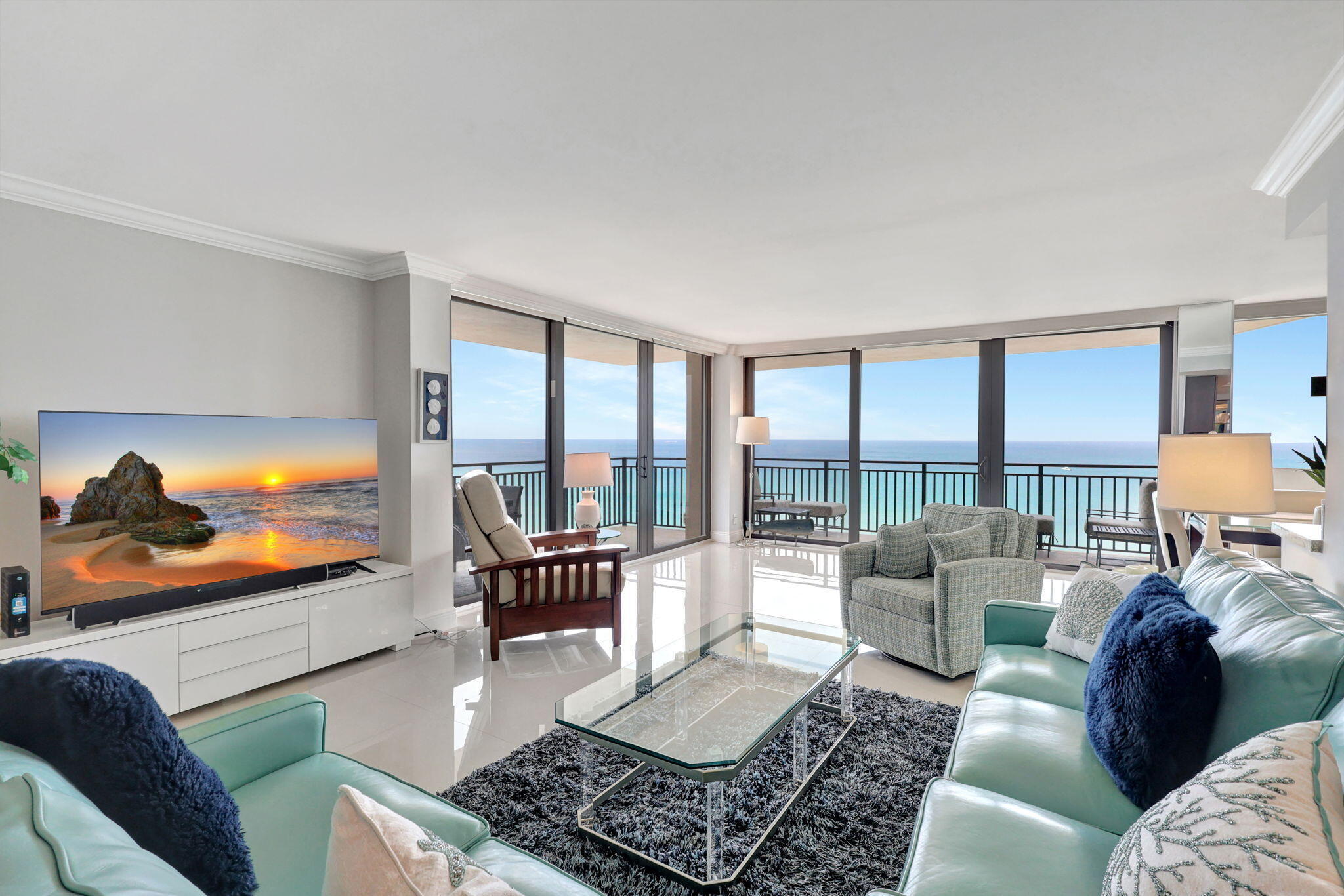 5460 N Ocean Drive 7-a Property Photo 5