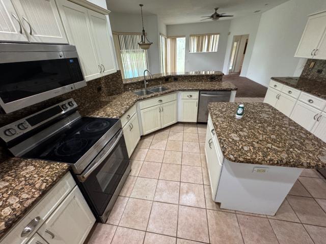 18554 Se Old Trail Drive E Property Photo 7