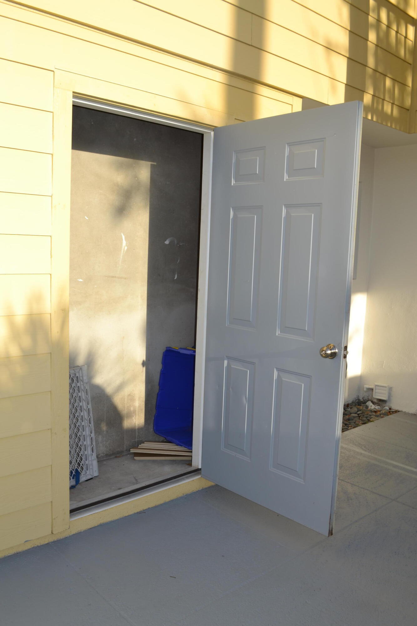 176 Seabreeze Circle Property Photo 6