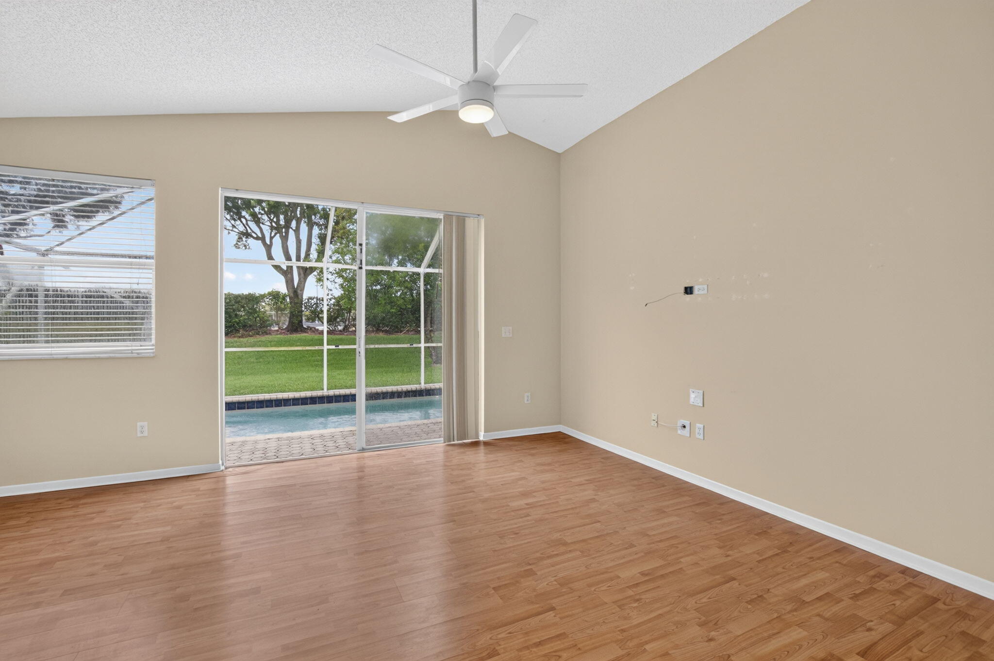 7666 Rockport Circle Property Photo 10